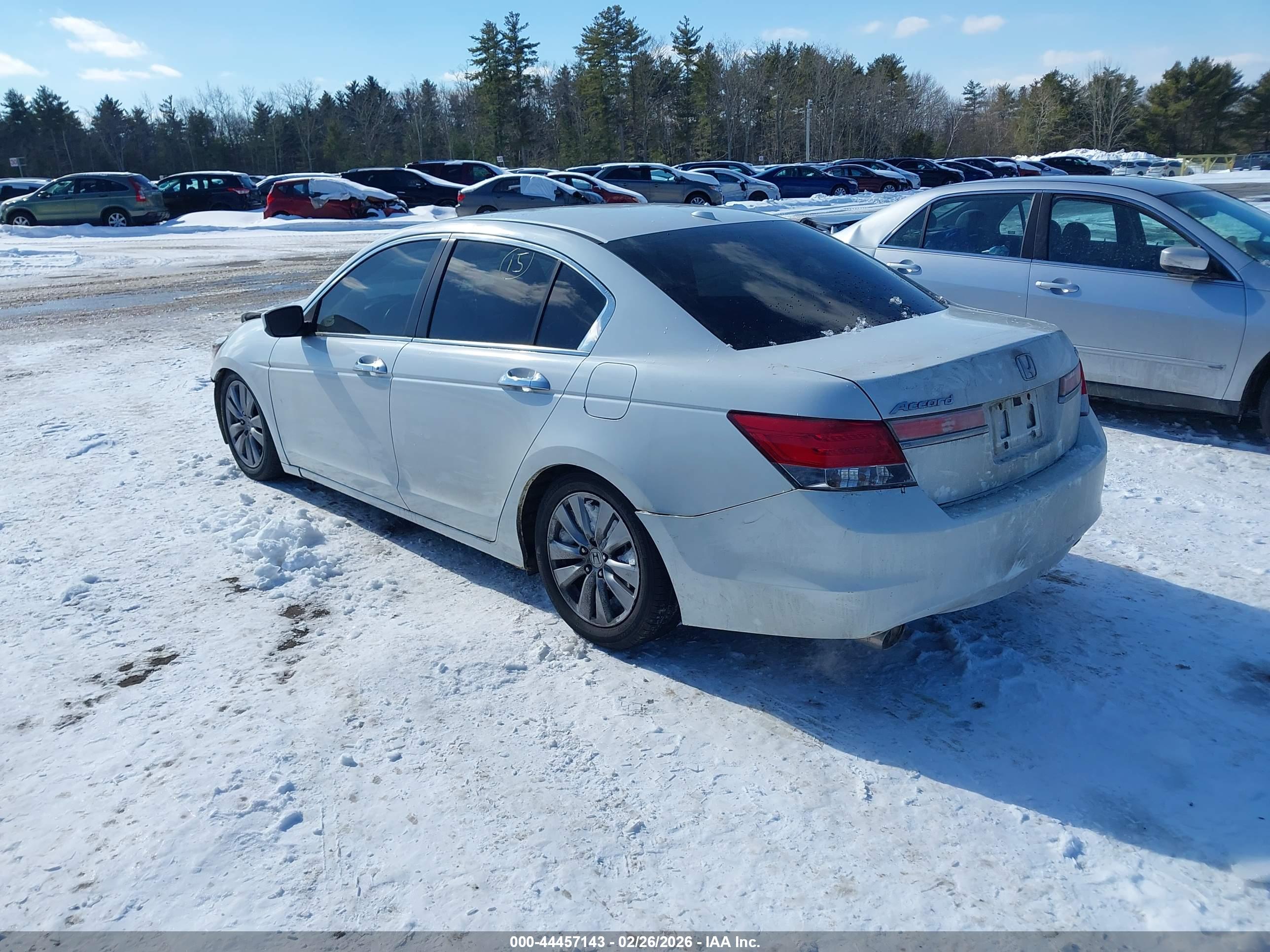 HONDA ACCORD image 3