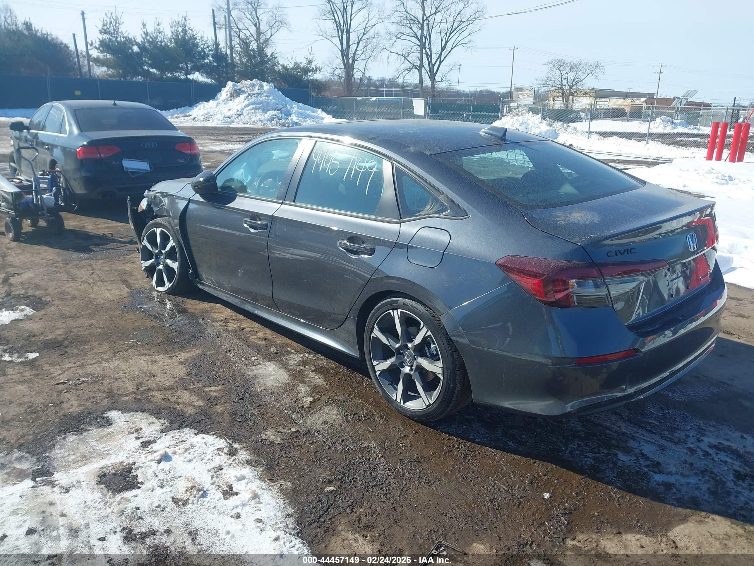 HONDA CIVIC image 3