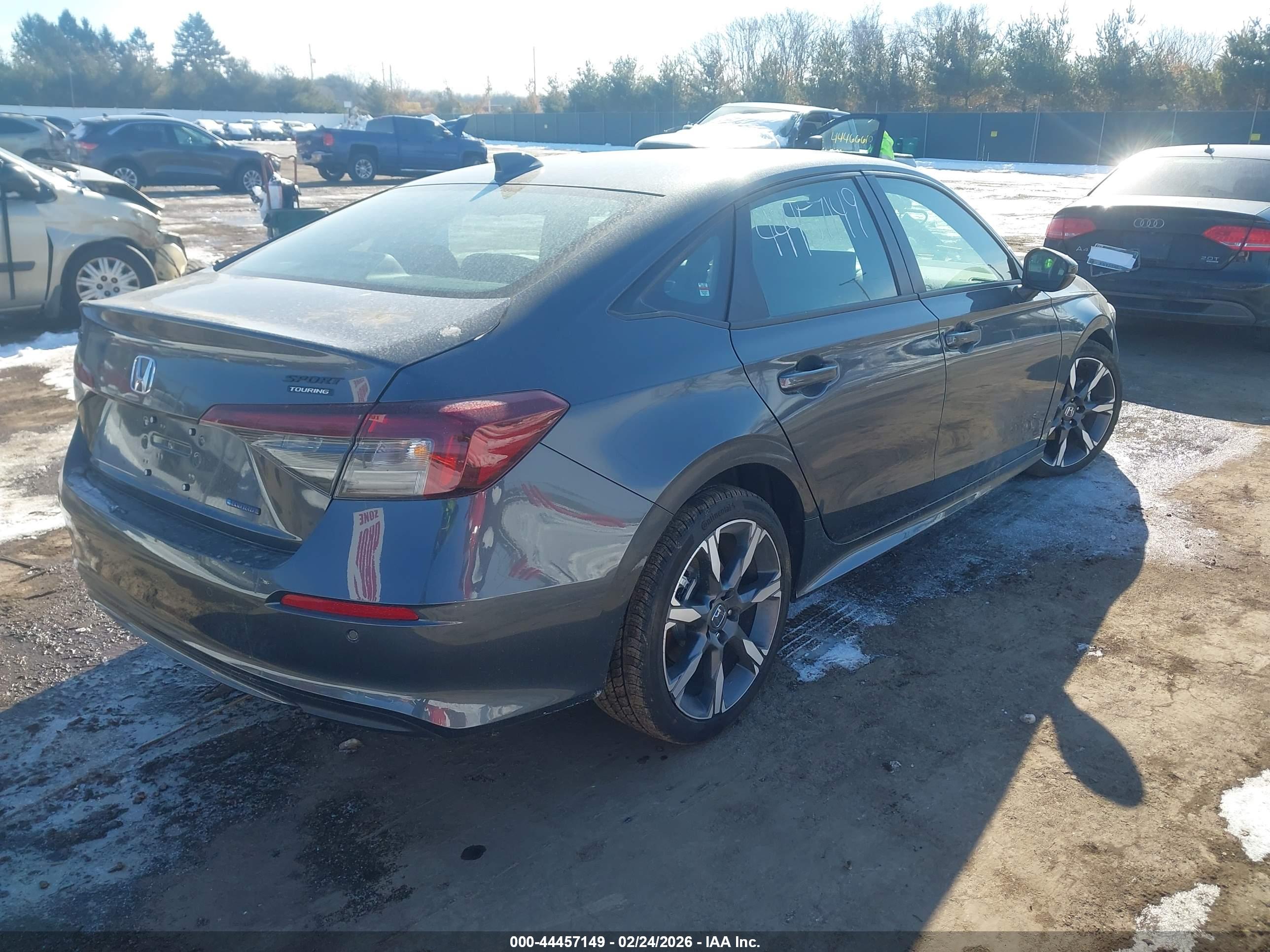 HONDA CIVIC image 4