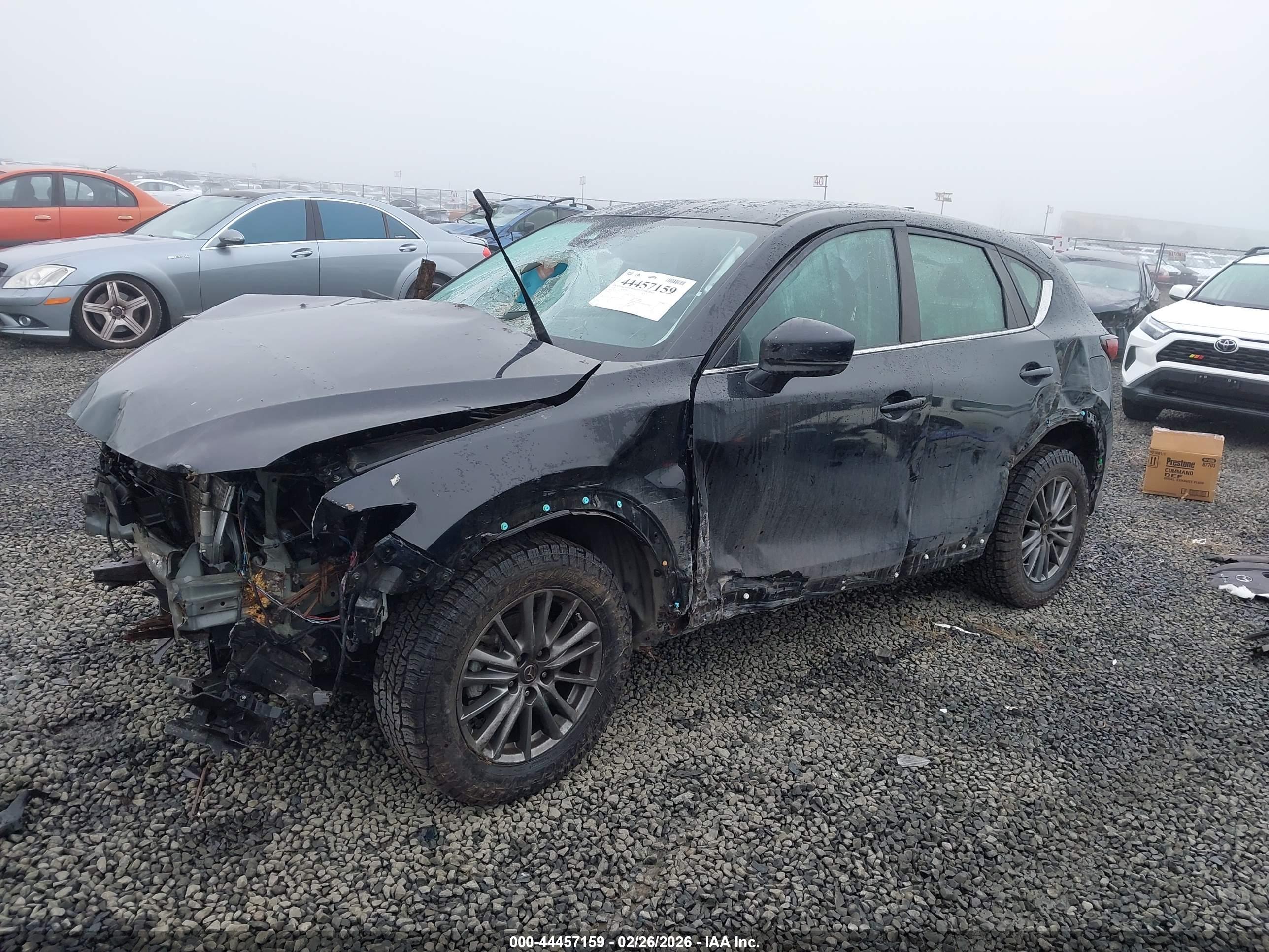 MAZDA CX-5 image 2