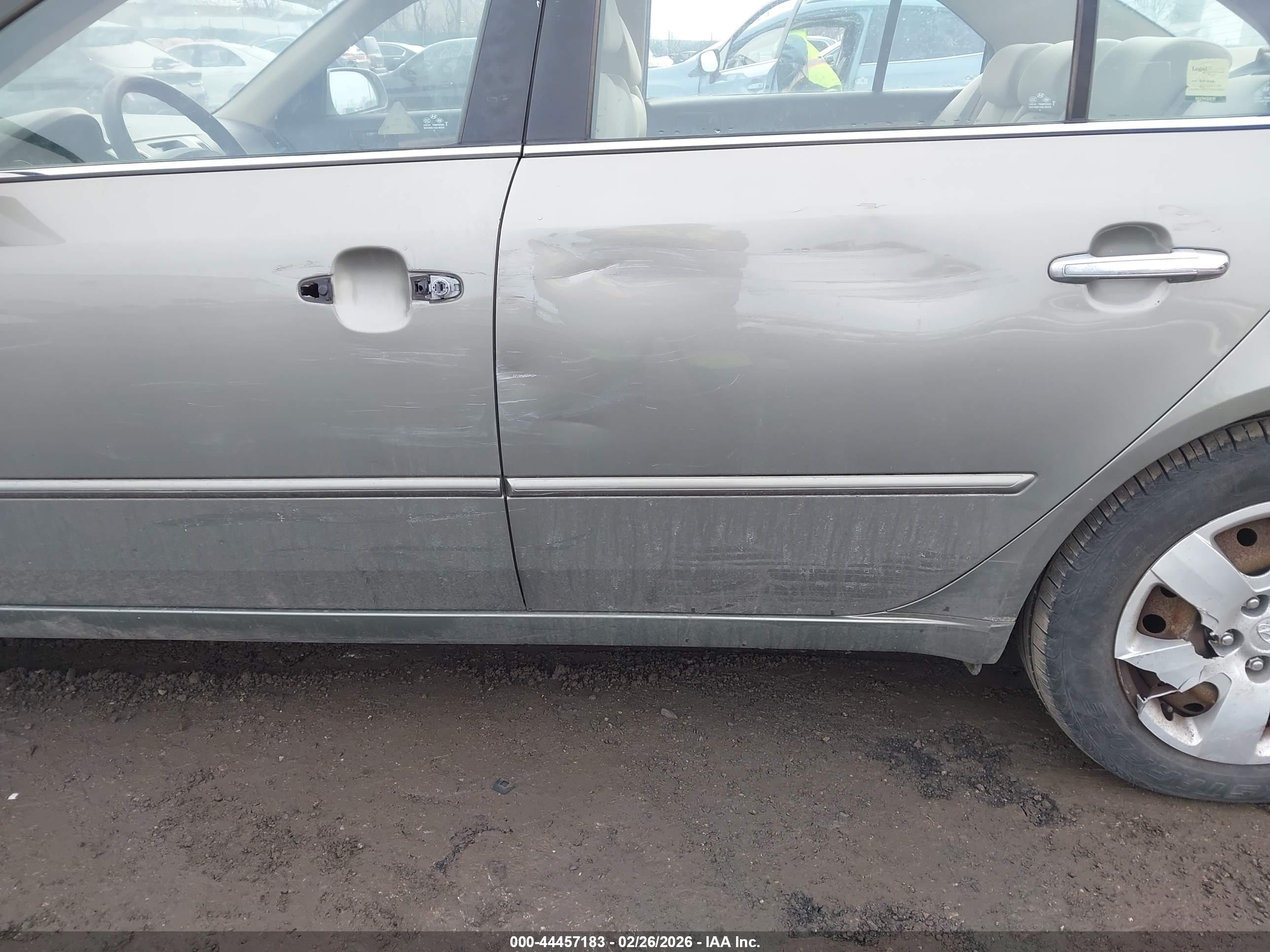 HYUNDAI SONATA image 6