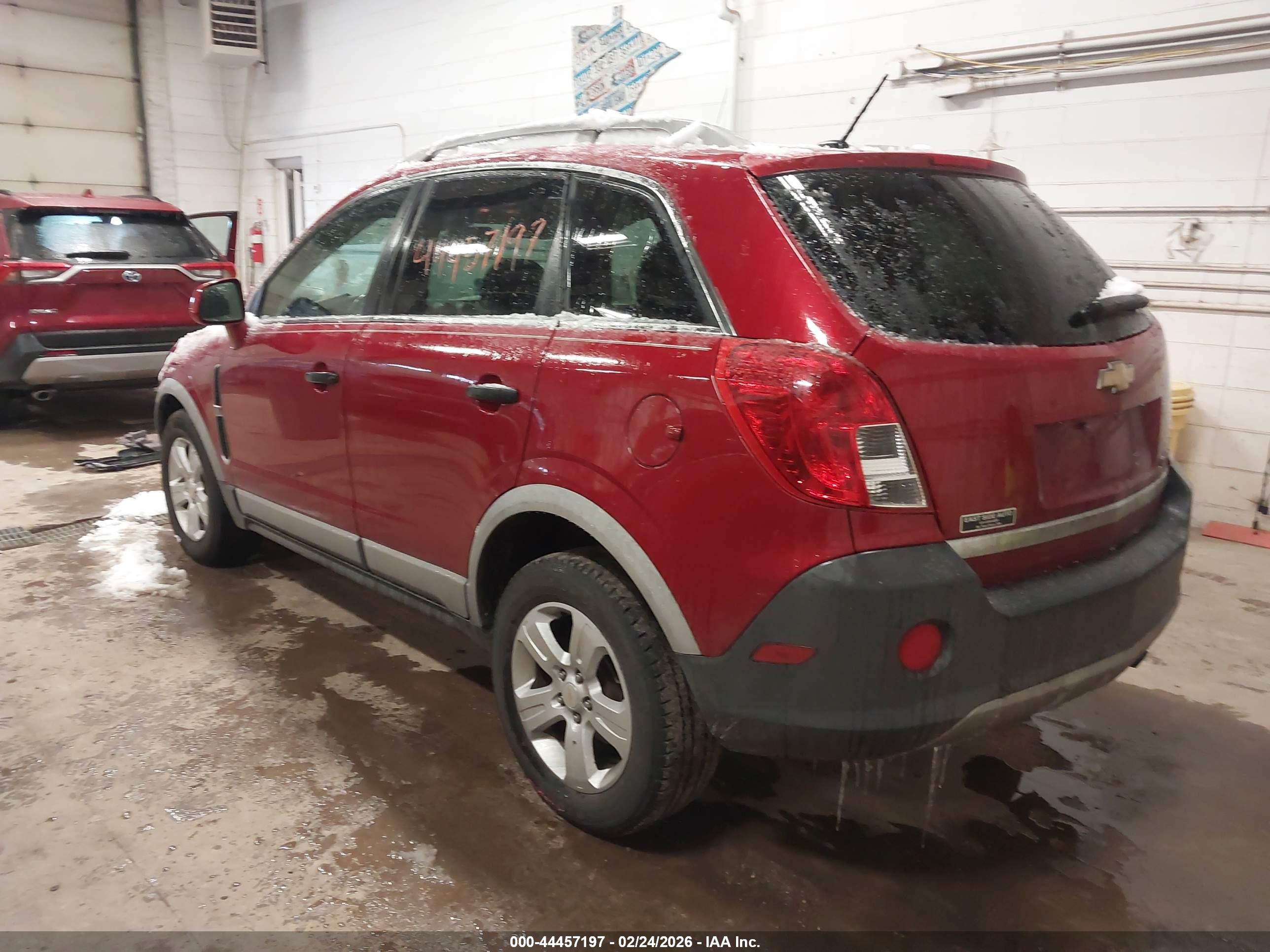 CHEVROLET CAPTIVA image 3