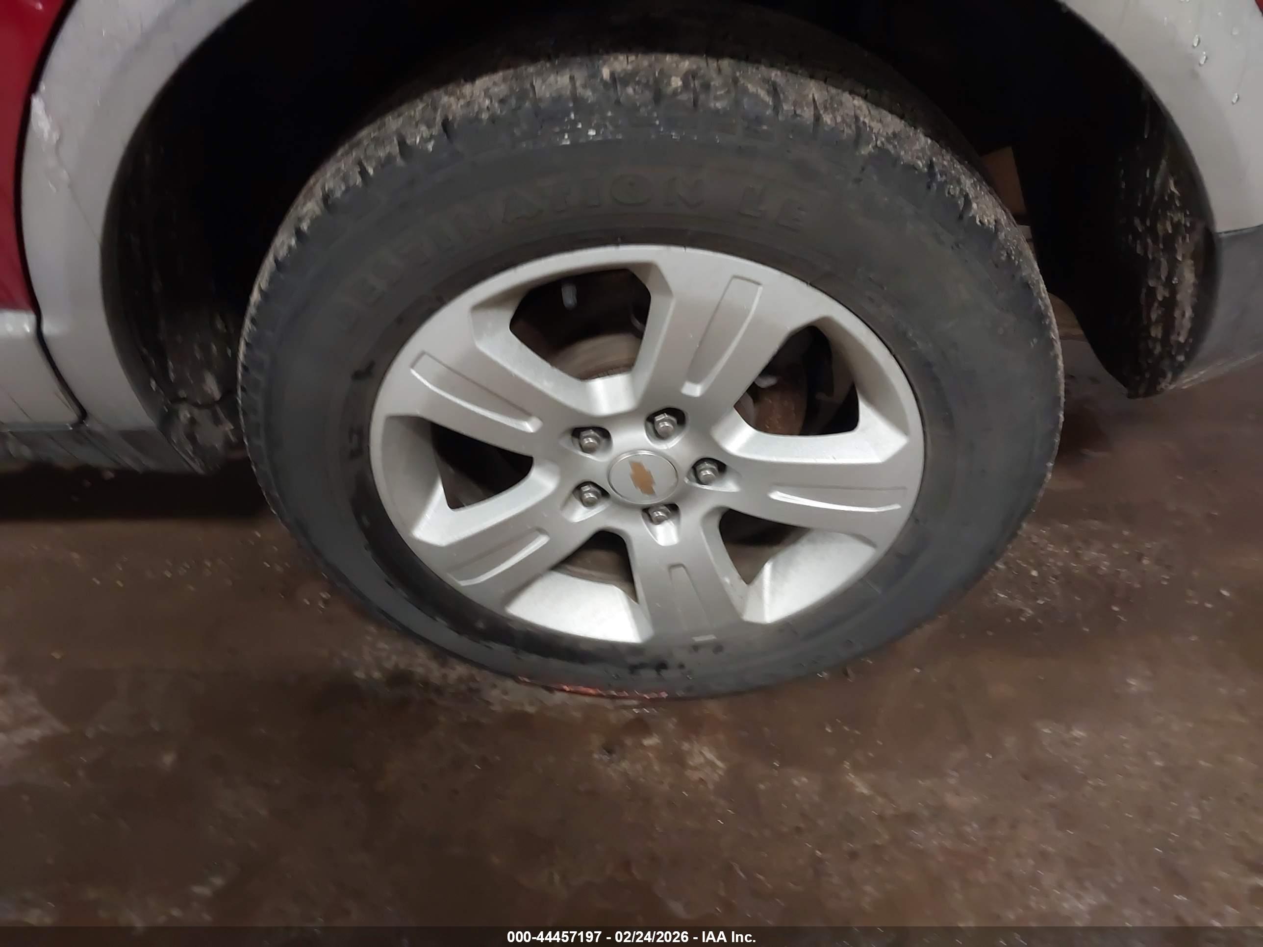 CHEVROLET CAPTIVA image 6