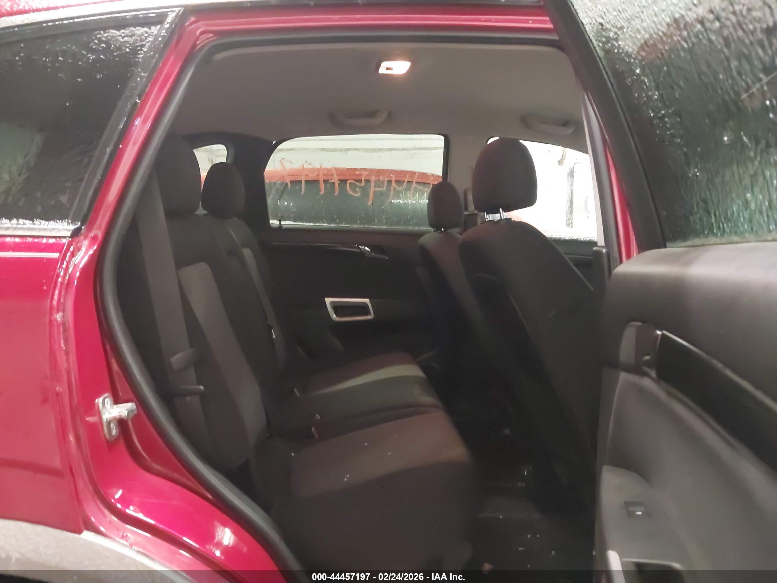 CHEVROLET CAPTIVA image 8