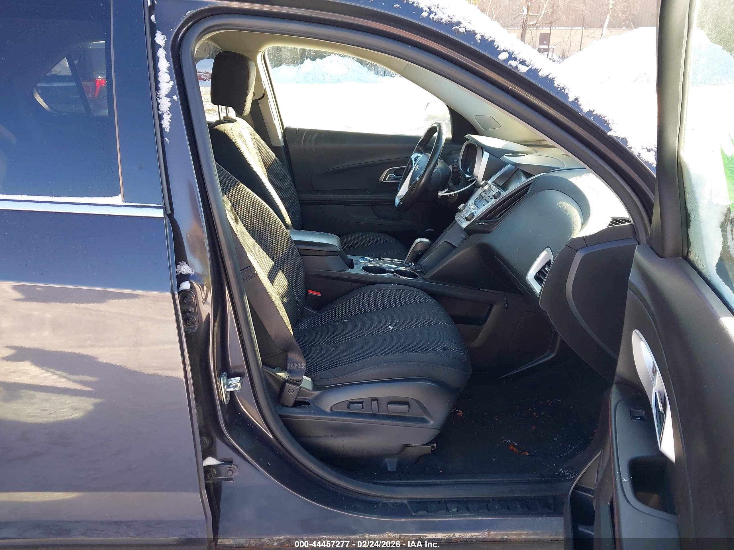 CHEVROLET EQUINOX image 5