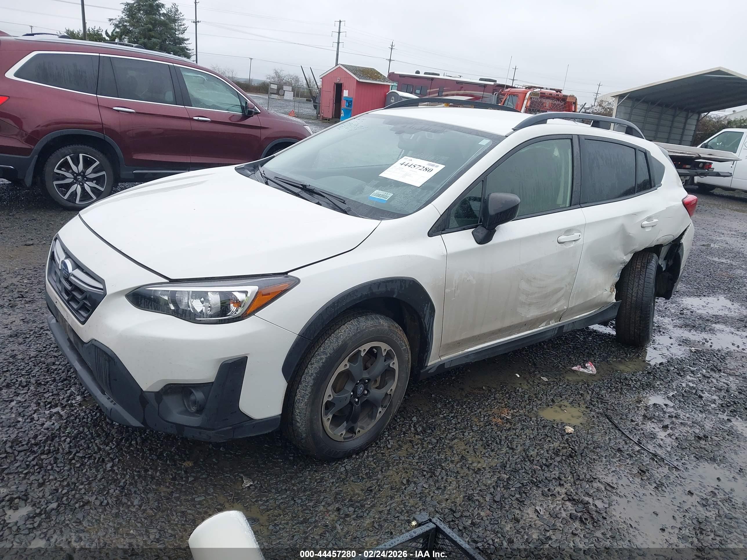 SUBARU CROSSTREK image 2
