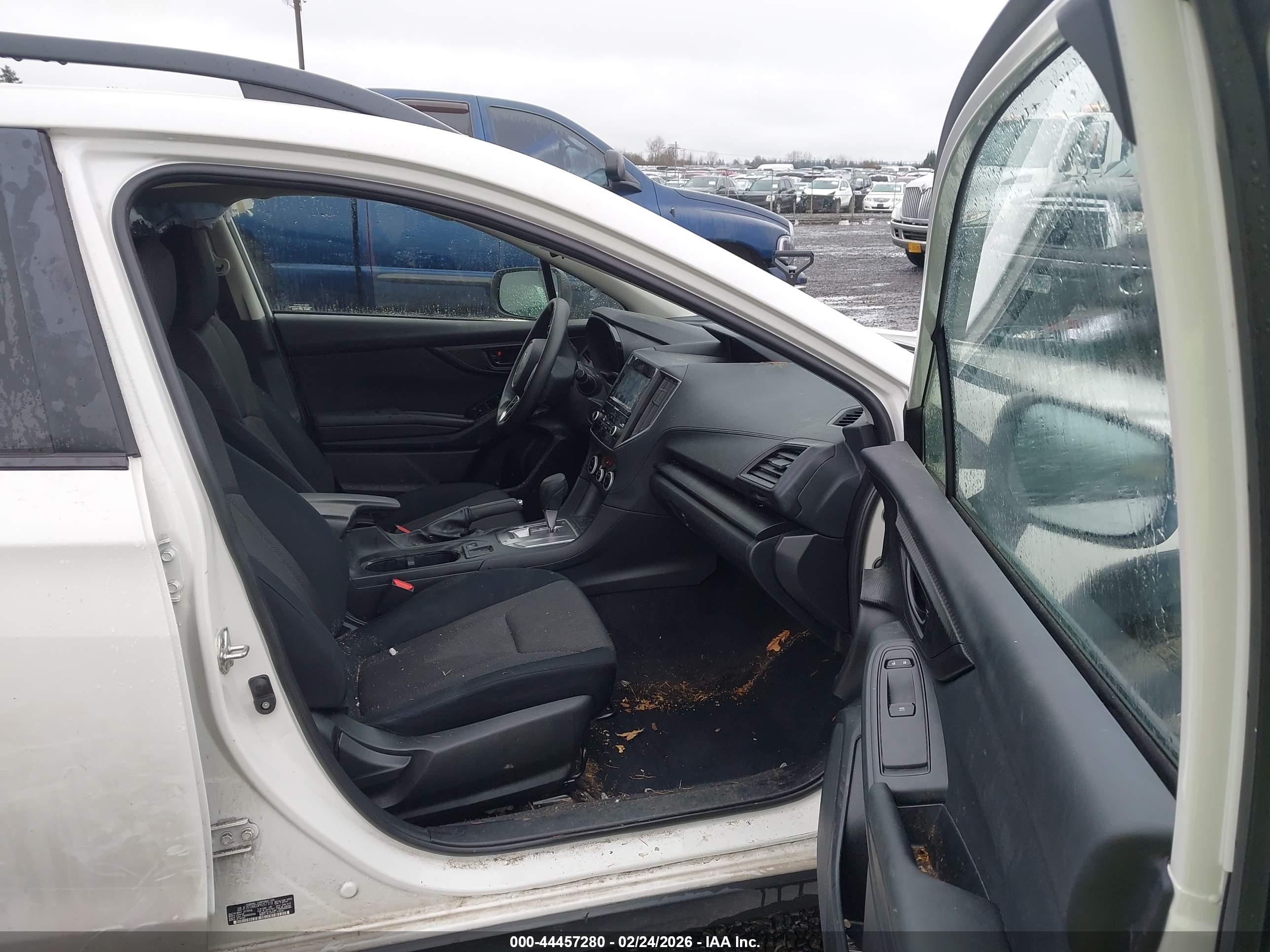 SUBARU CROSSTREK image 5