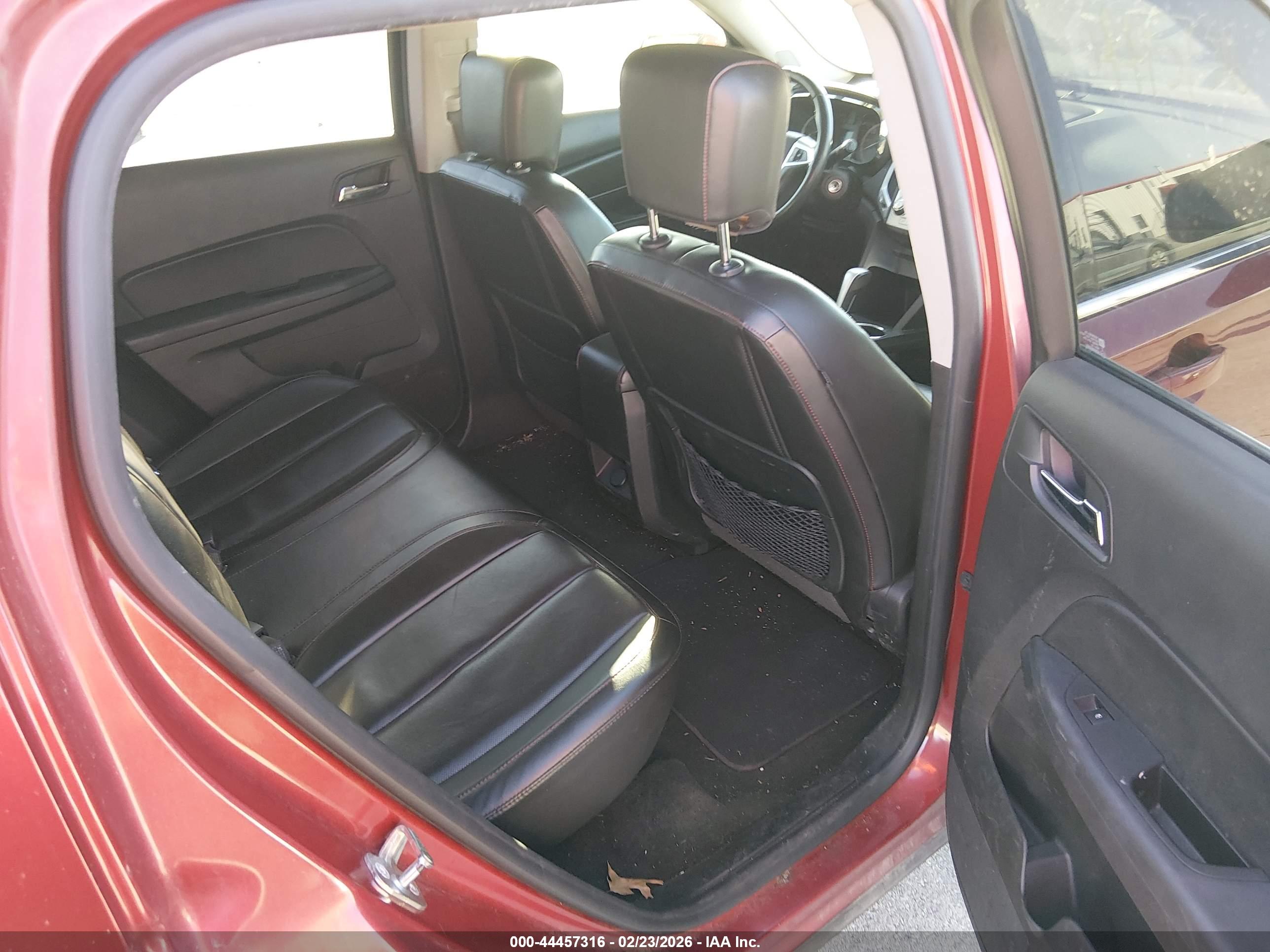 GMC TERRAIN image 8