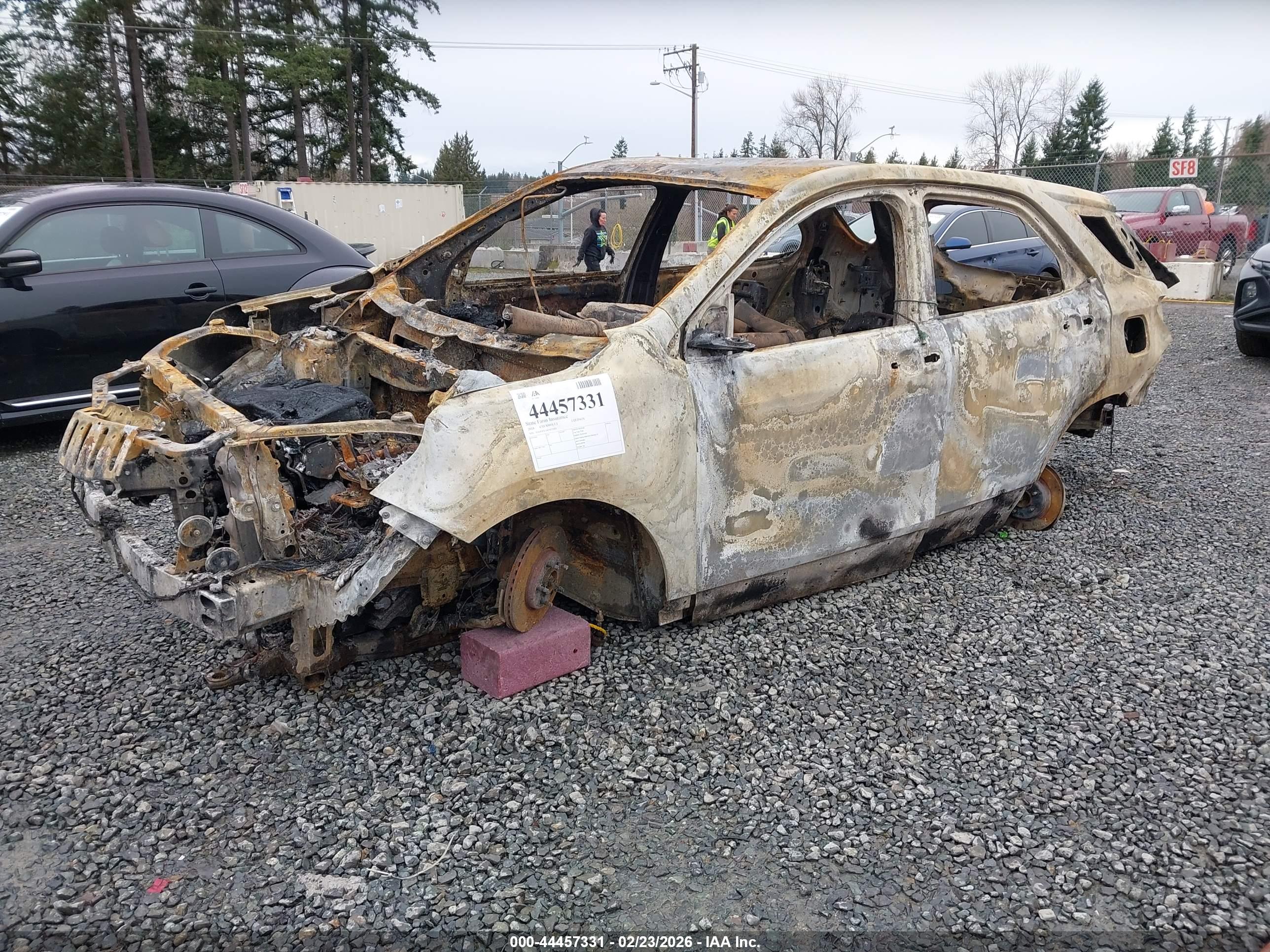 CHEVROLET EQUINOX image 2