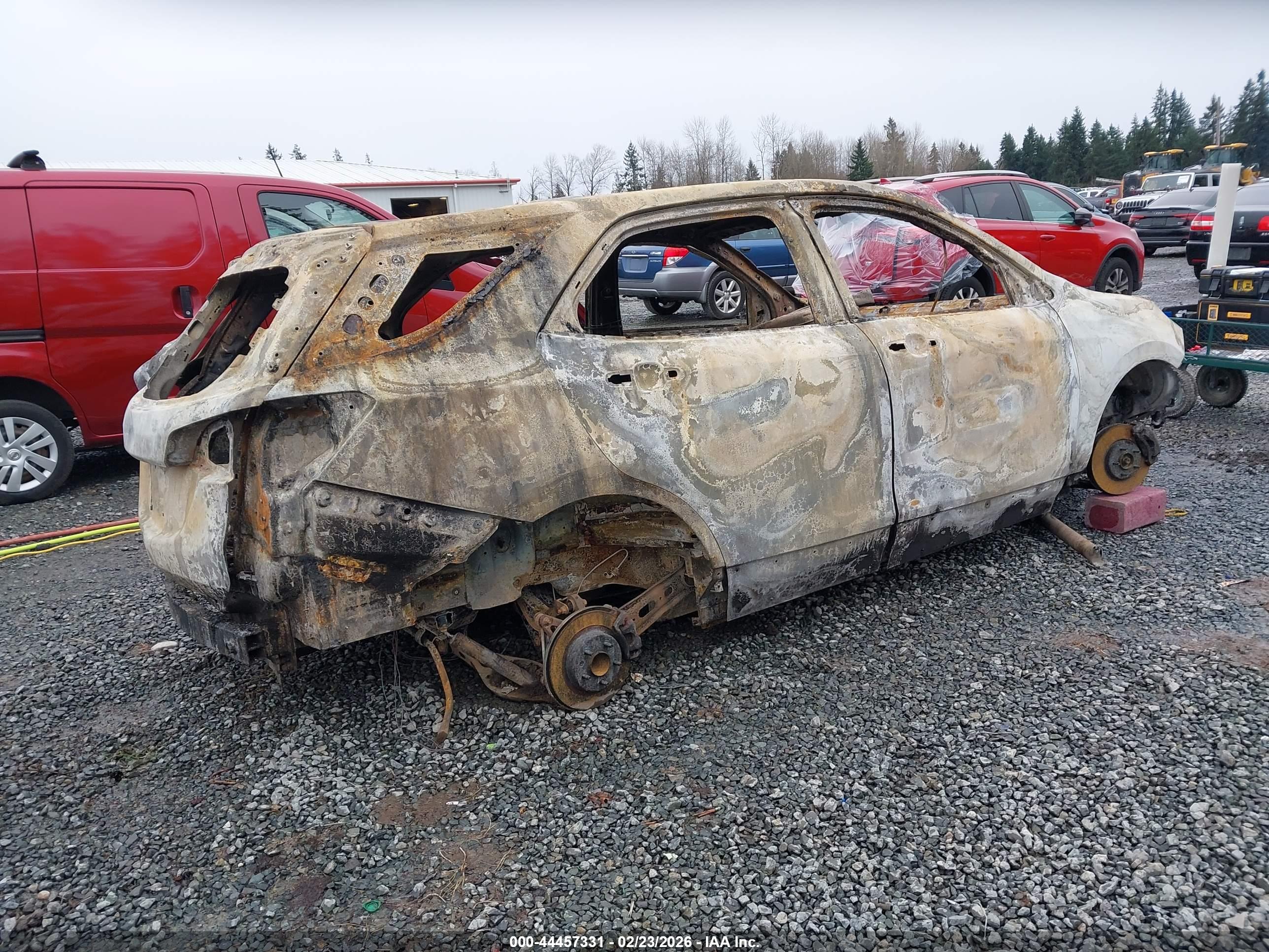 CHEVROLET EQUINOX image 4