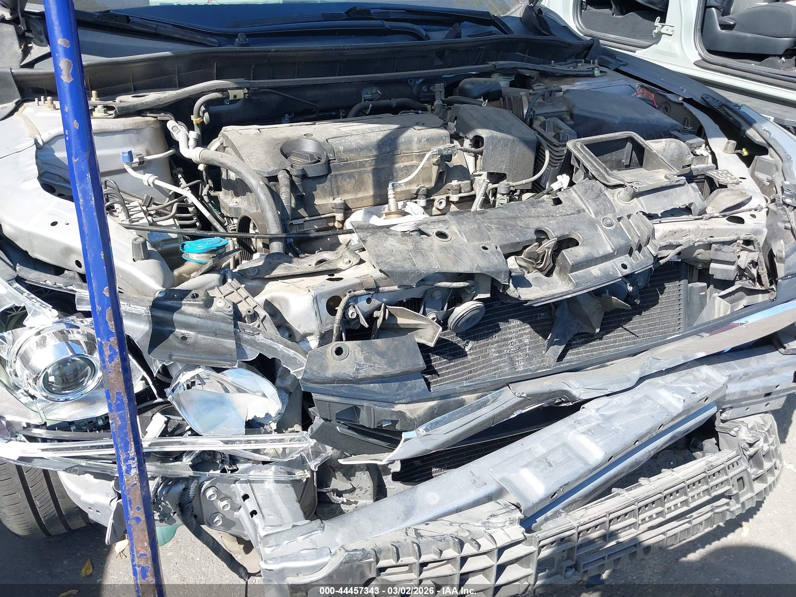 HONDA ACCORD image 6