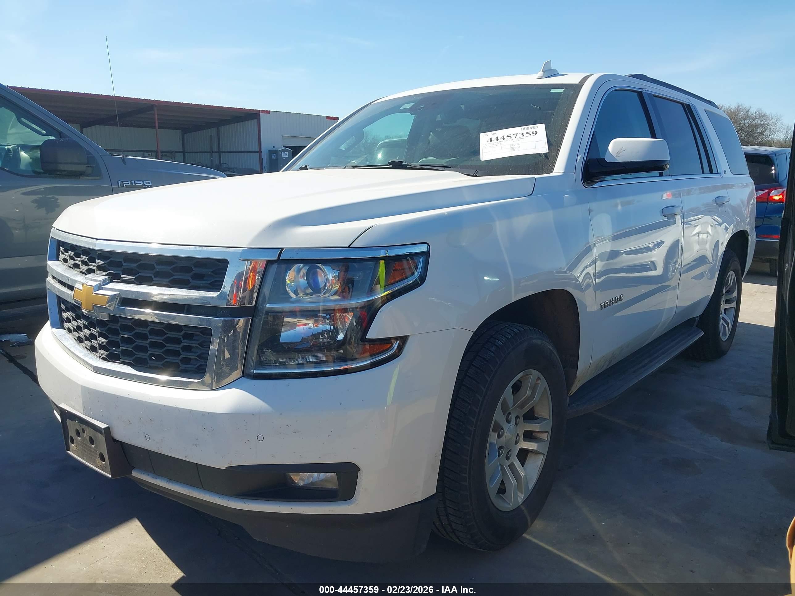 CHEVROLET TAHOE image 2