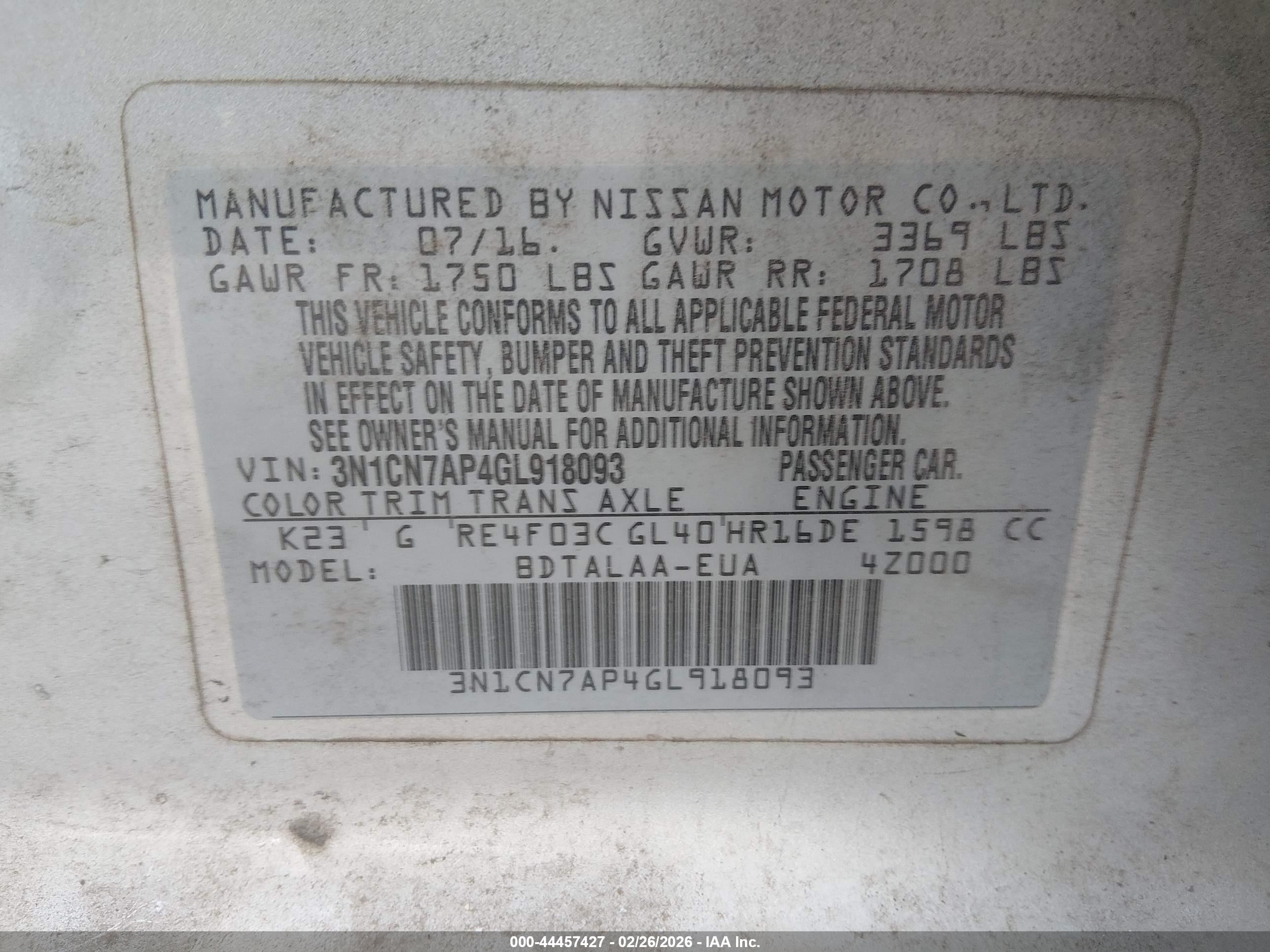 NISSAN VERSA image 9