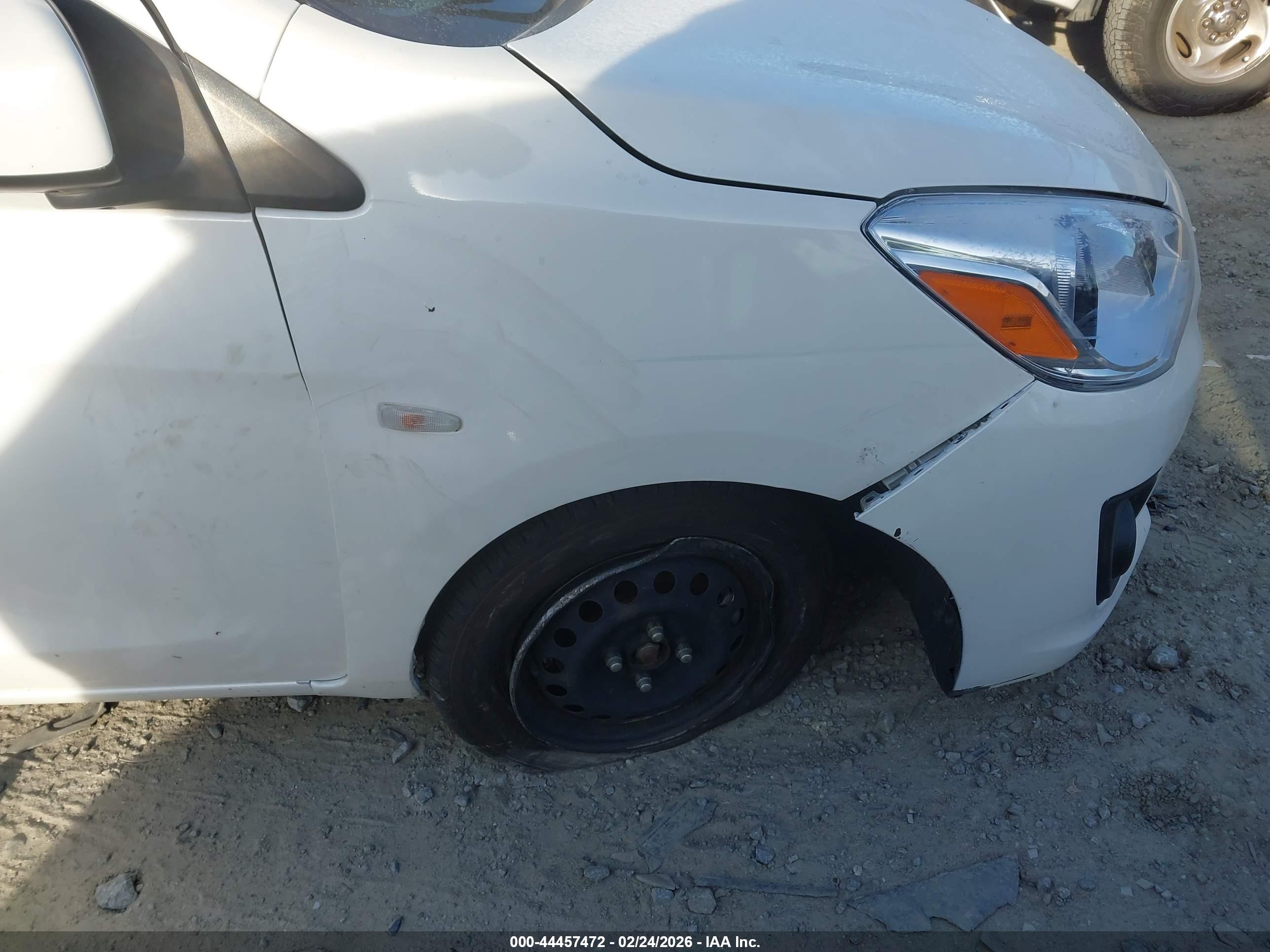 MITSUBISHI MIRAGE image 6