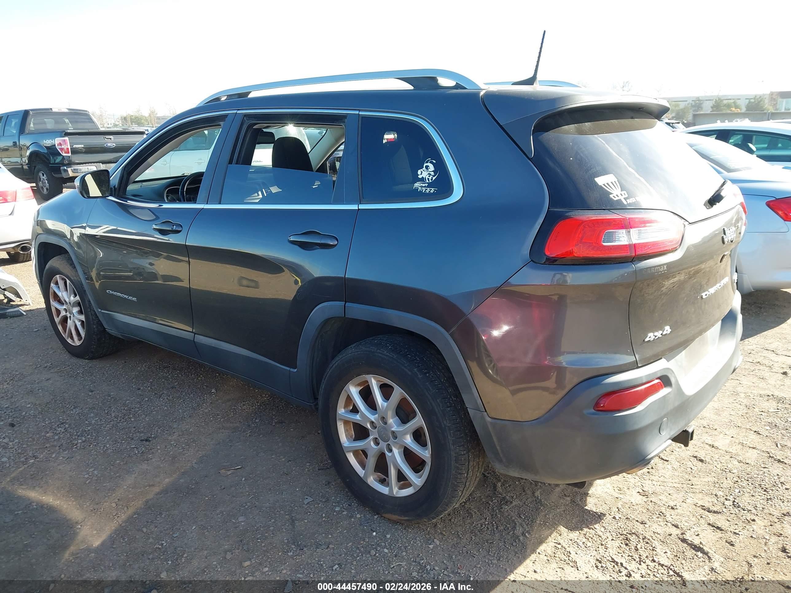JEEP CHEROKEE image 3