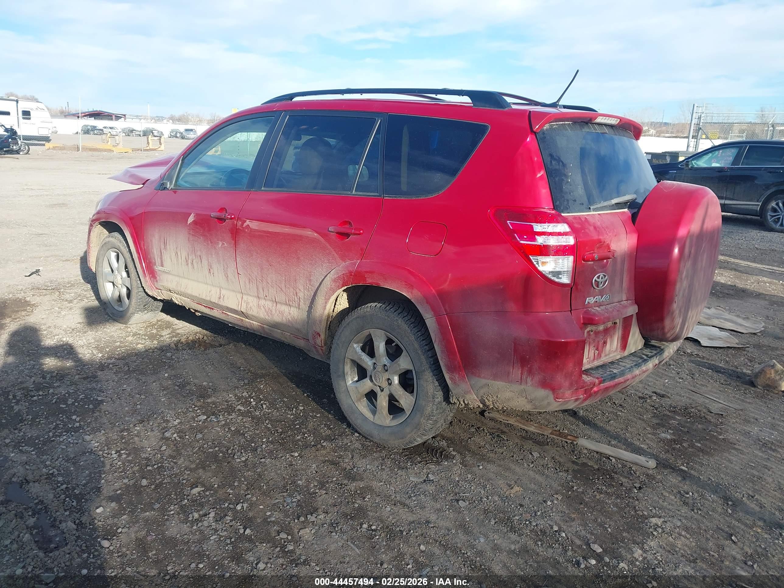 TOYOTA RAV4 image 3