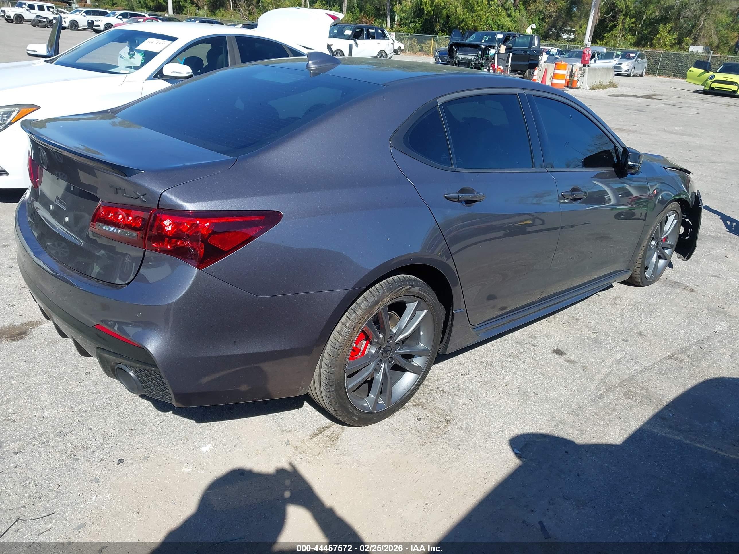 ACURA TLX image 4
