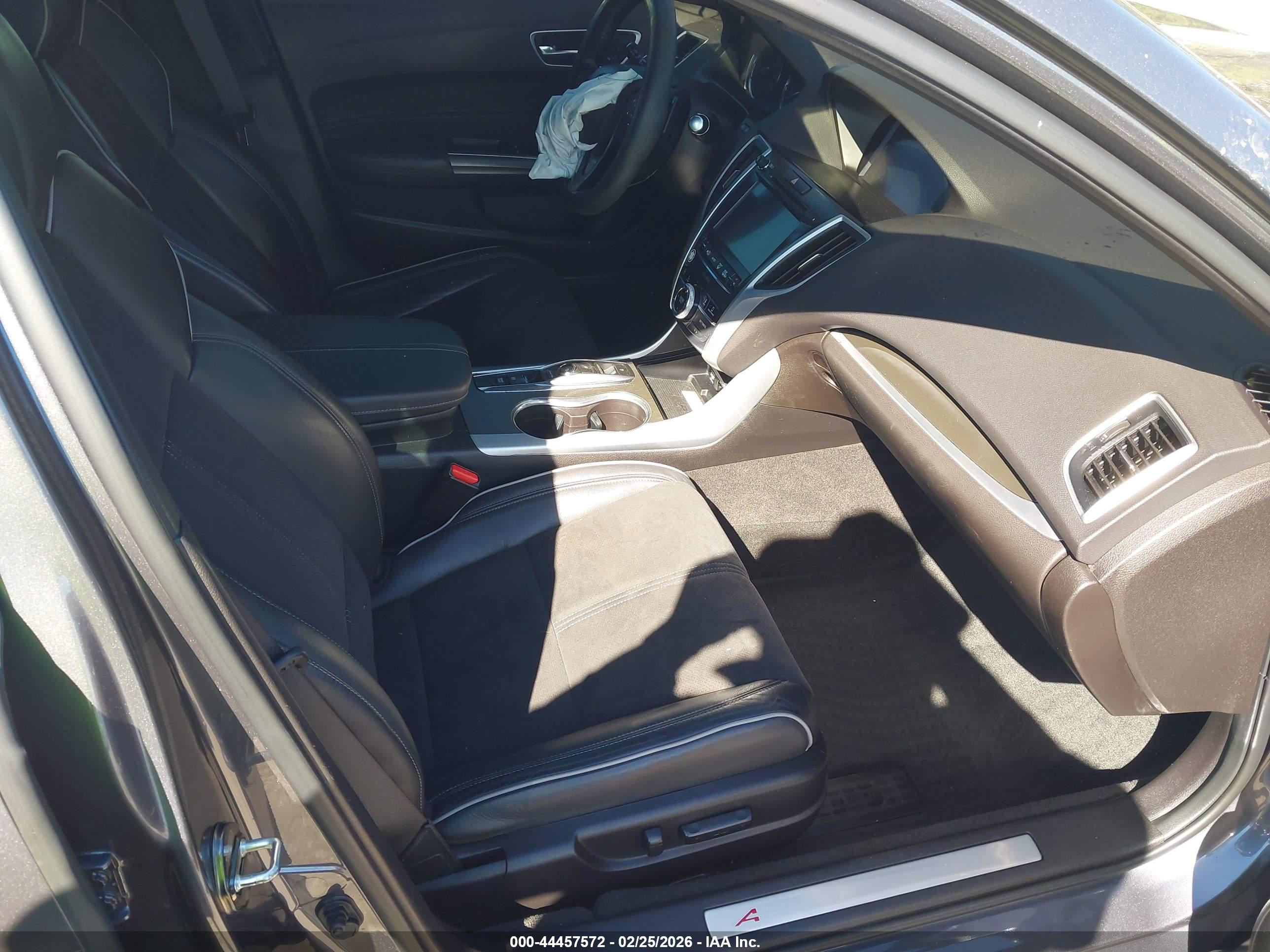 ACURA TLX image 5