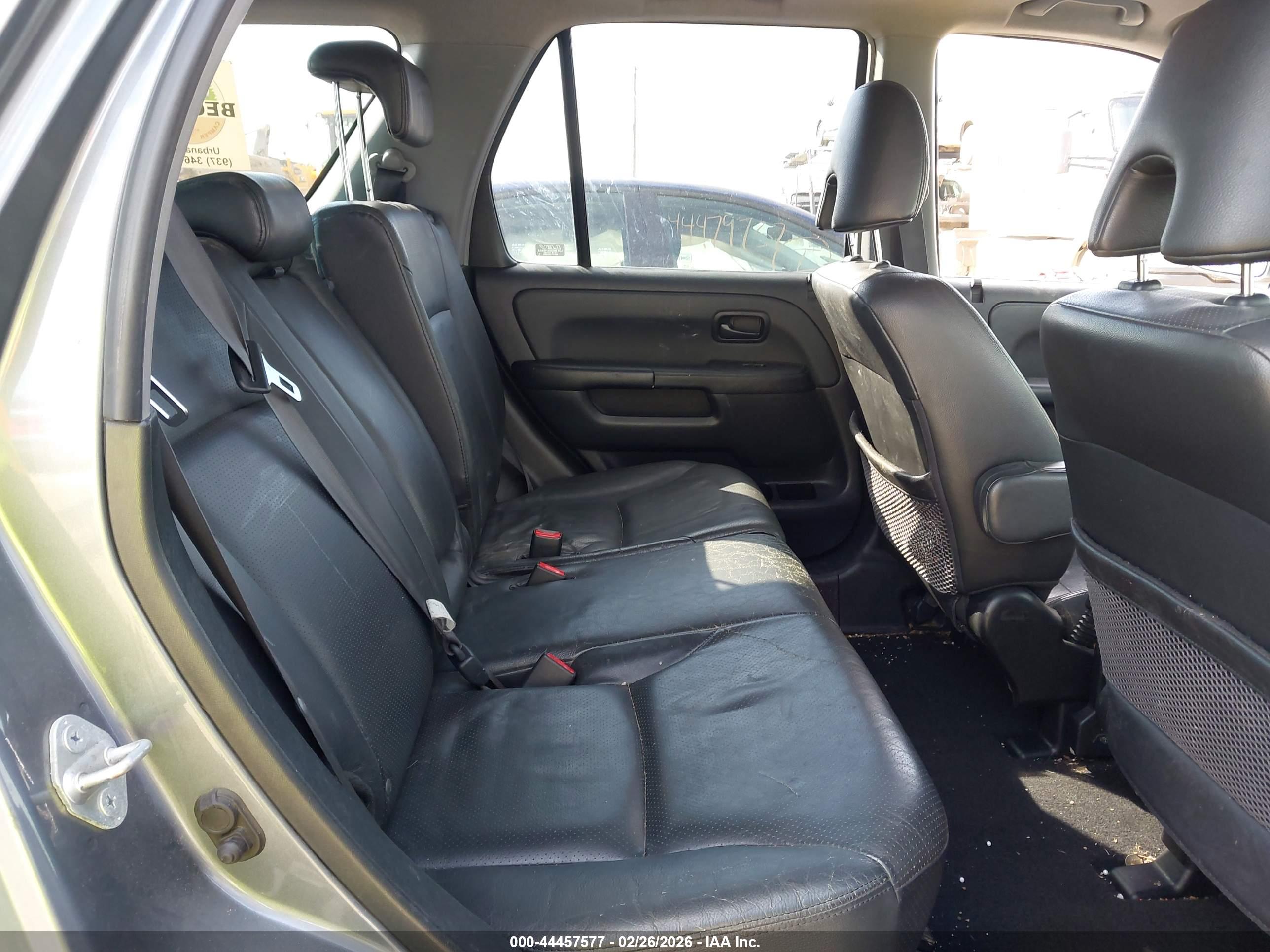HONDA CR-V image 8