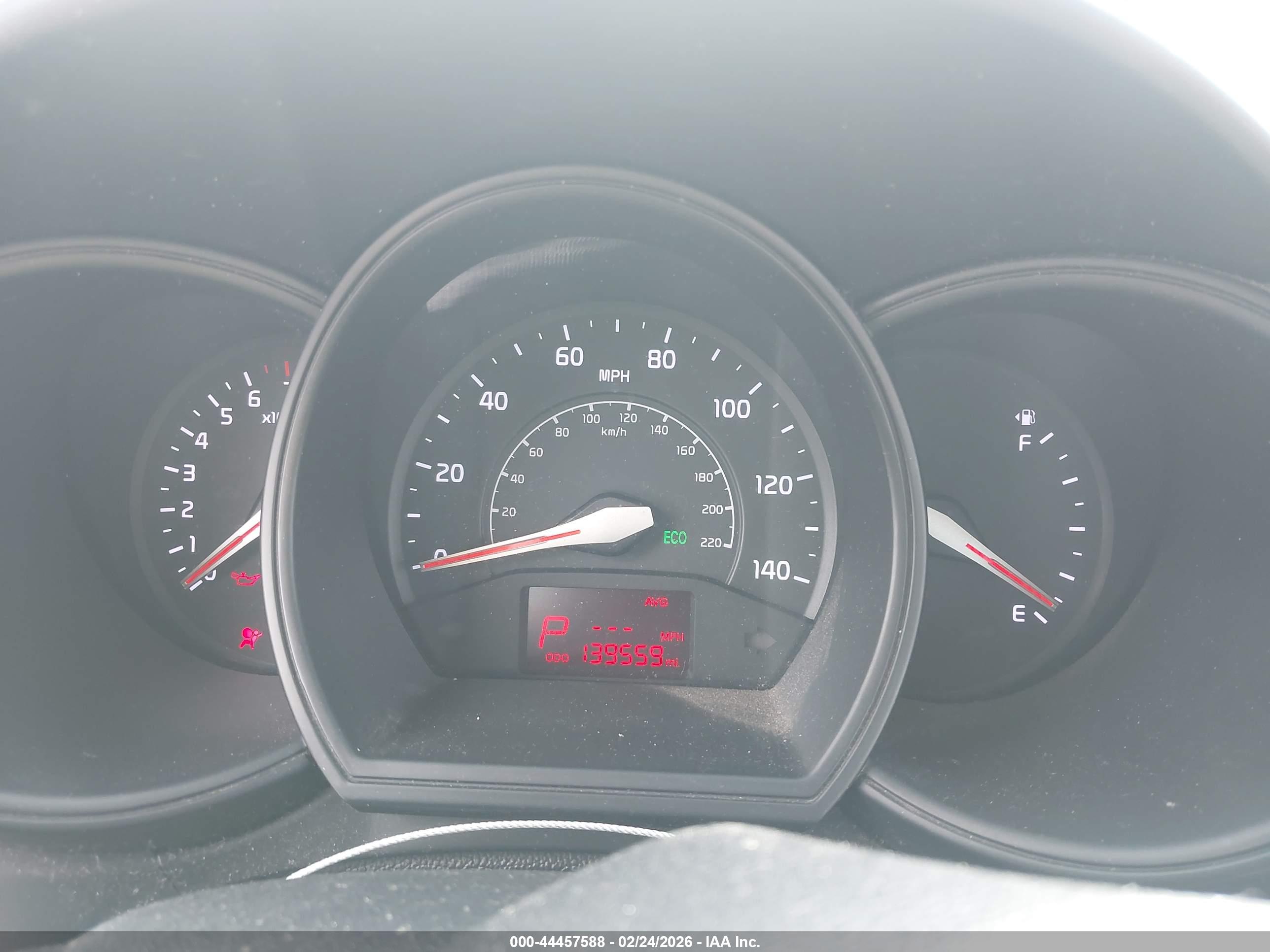 KIA RIO image 7