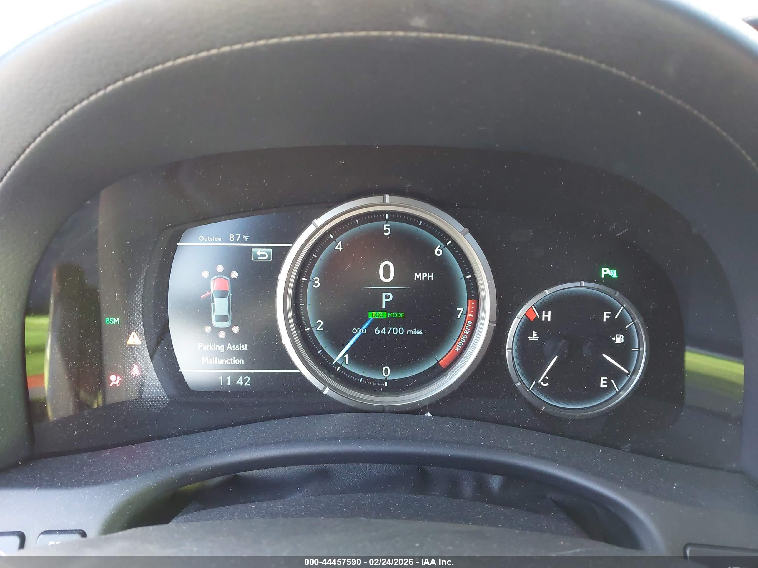 LEXUS GS image 7
