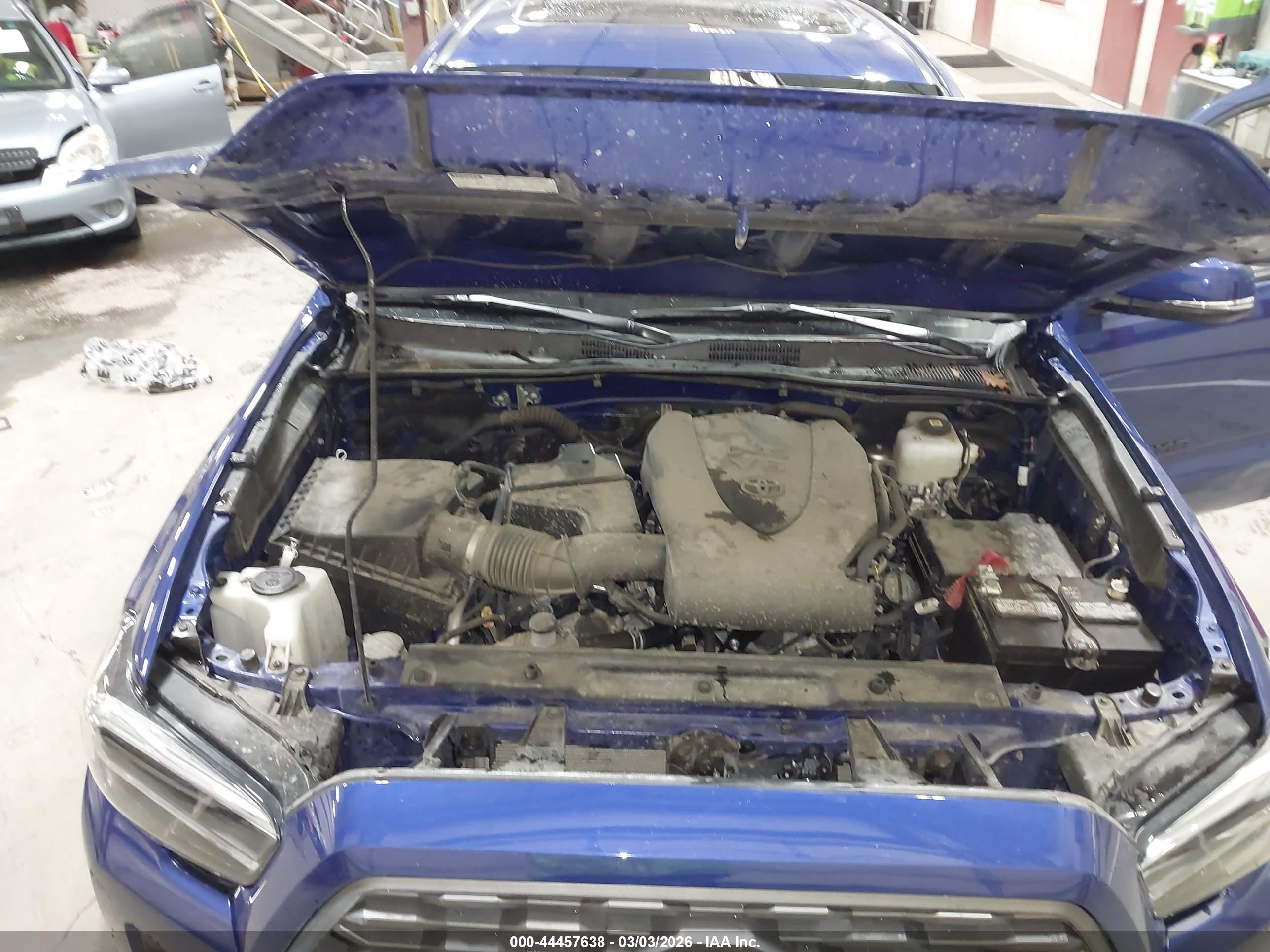 TOYOTA TACOMA image 10