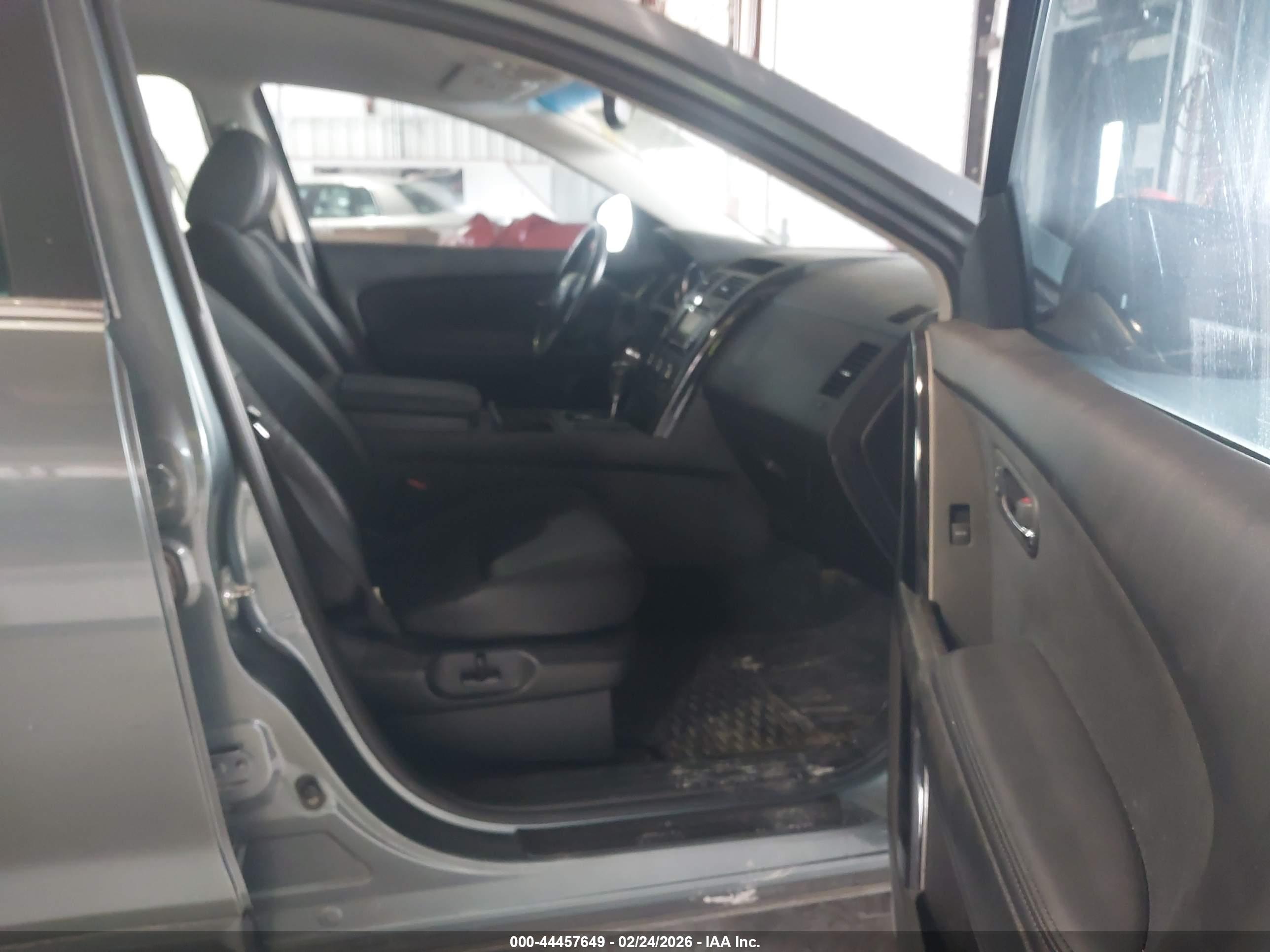 MAZDA CX-9 image 5