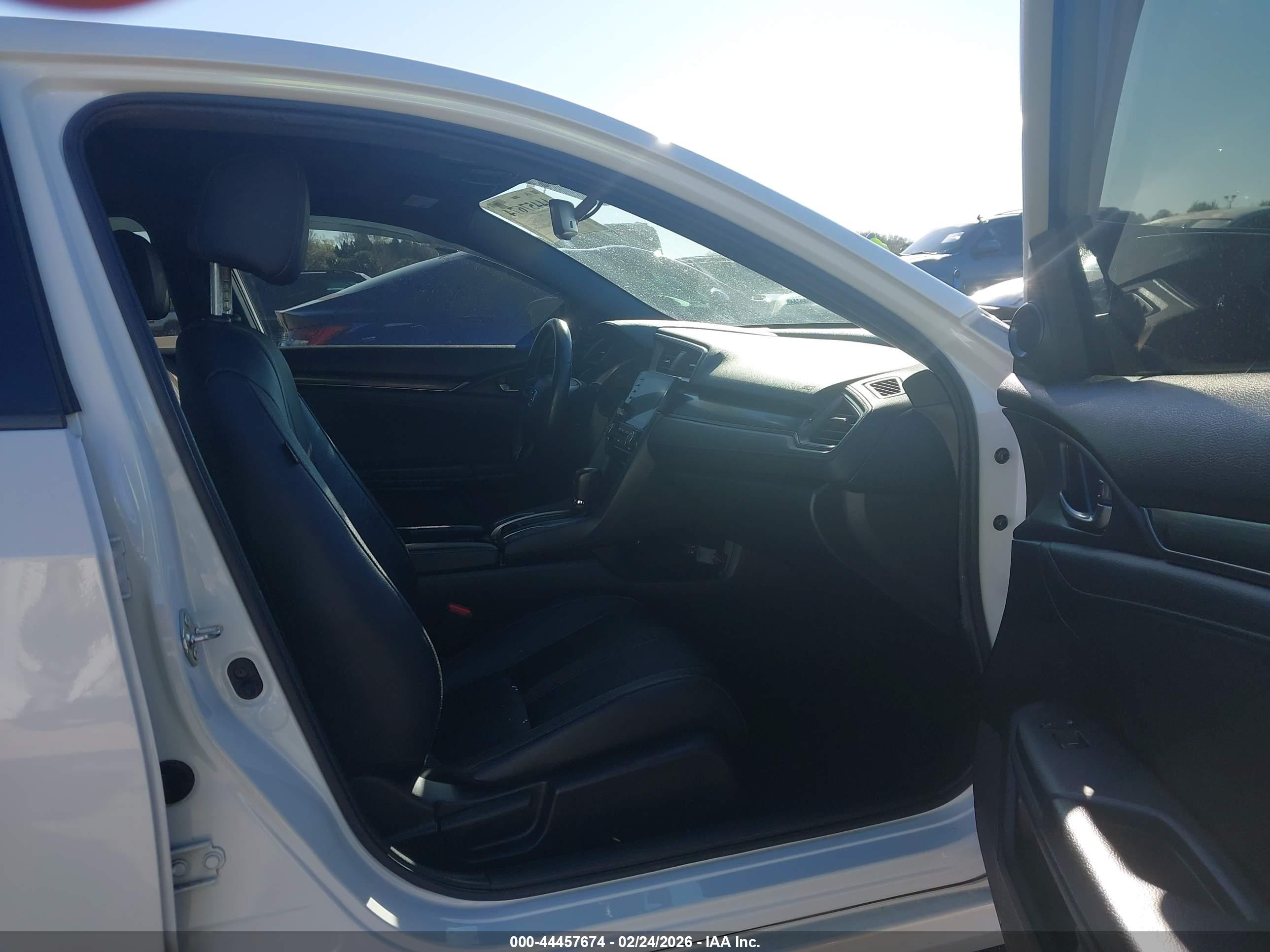 HONDA CIVIC image 5