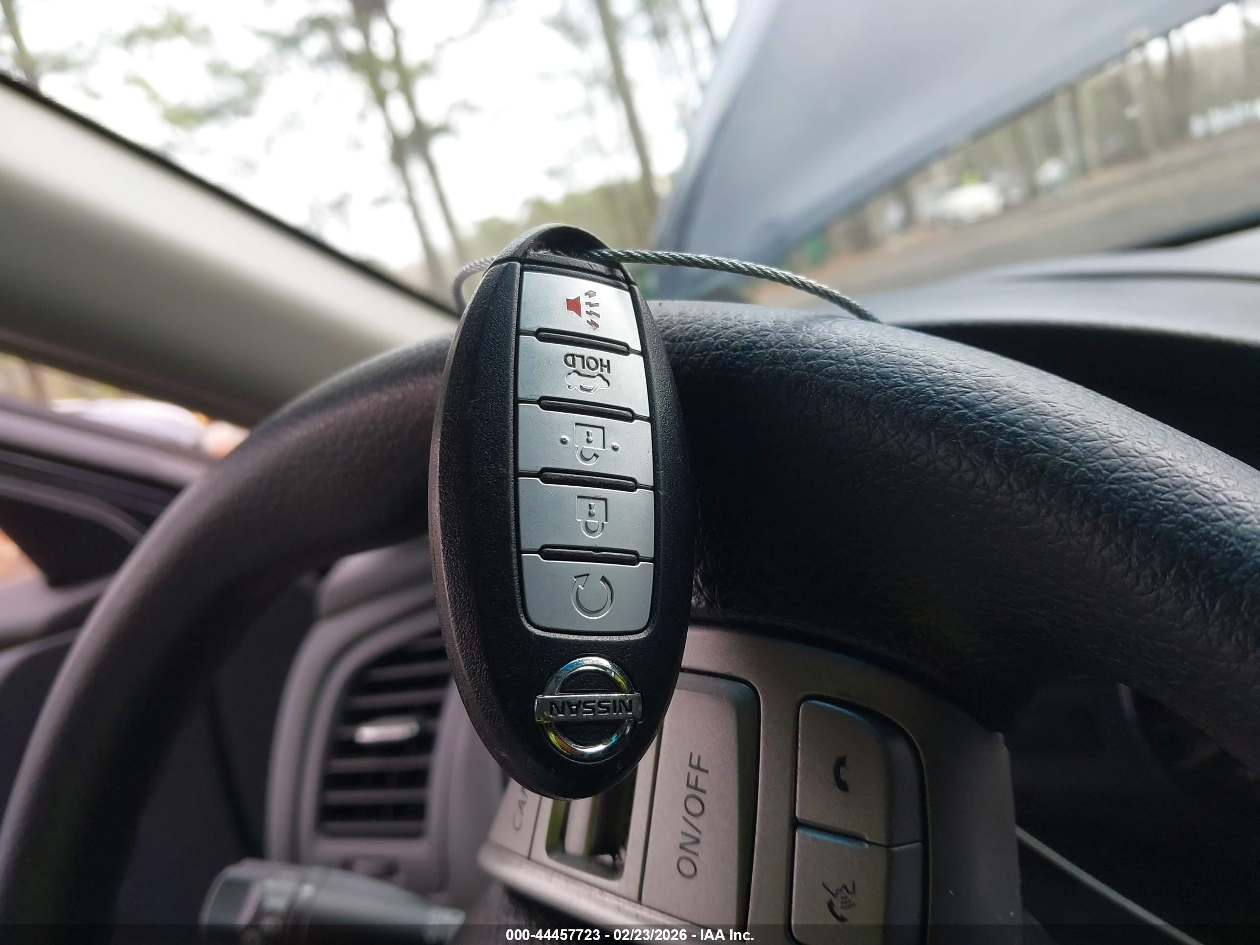 NISSAN ALTIMA image 11