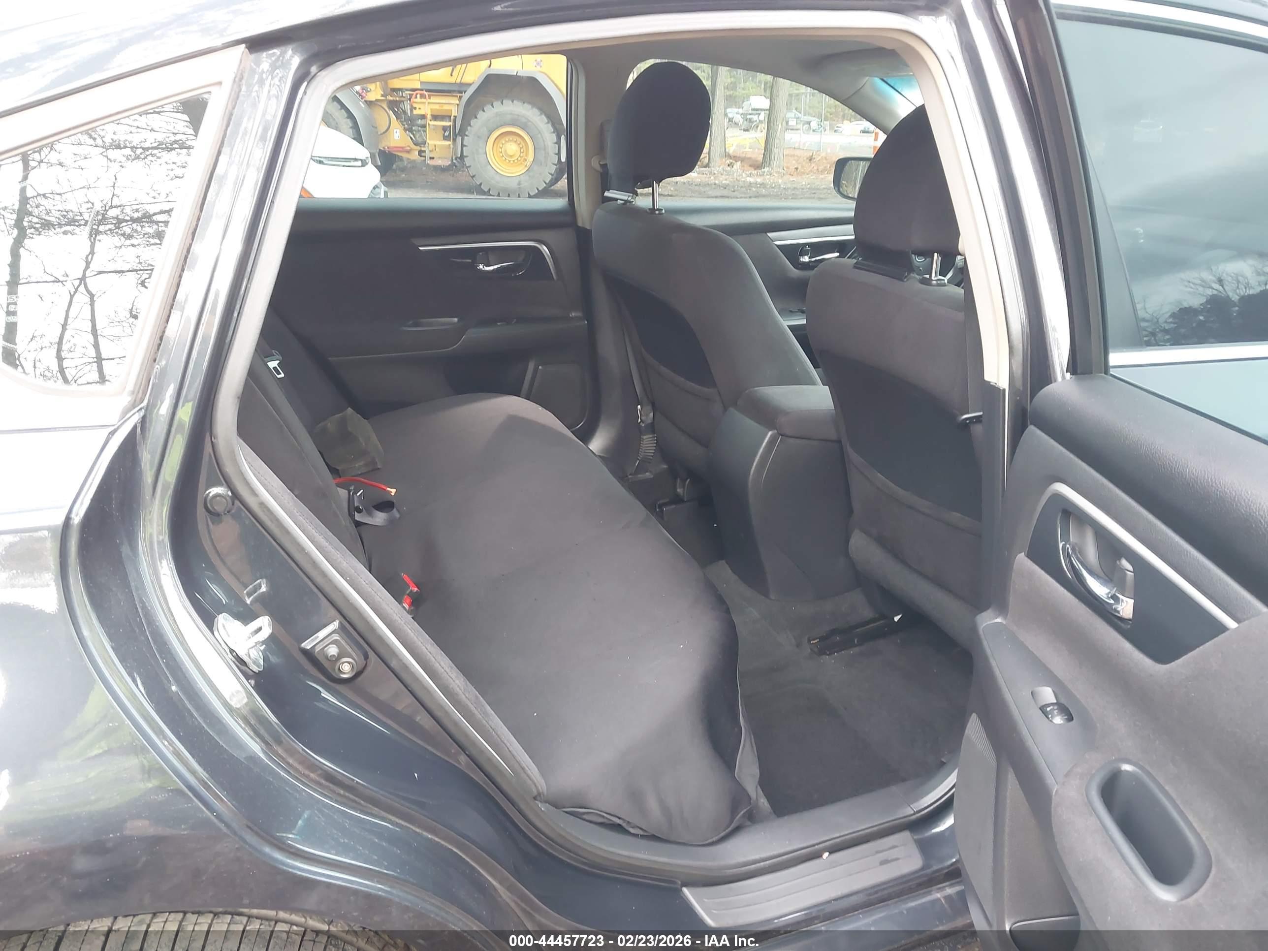 NISSAN ALTIMA image 8