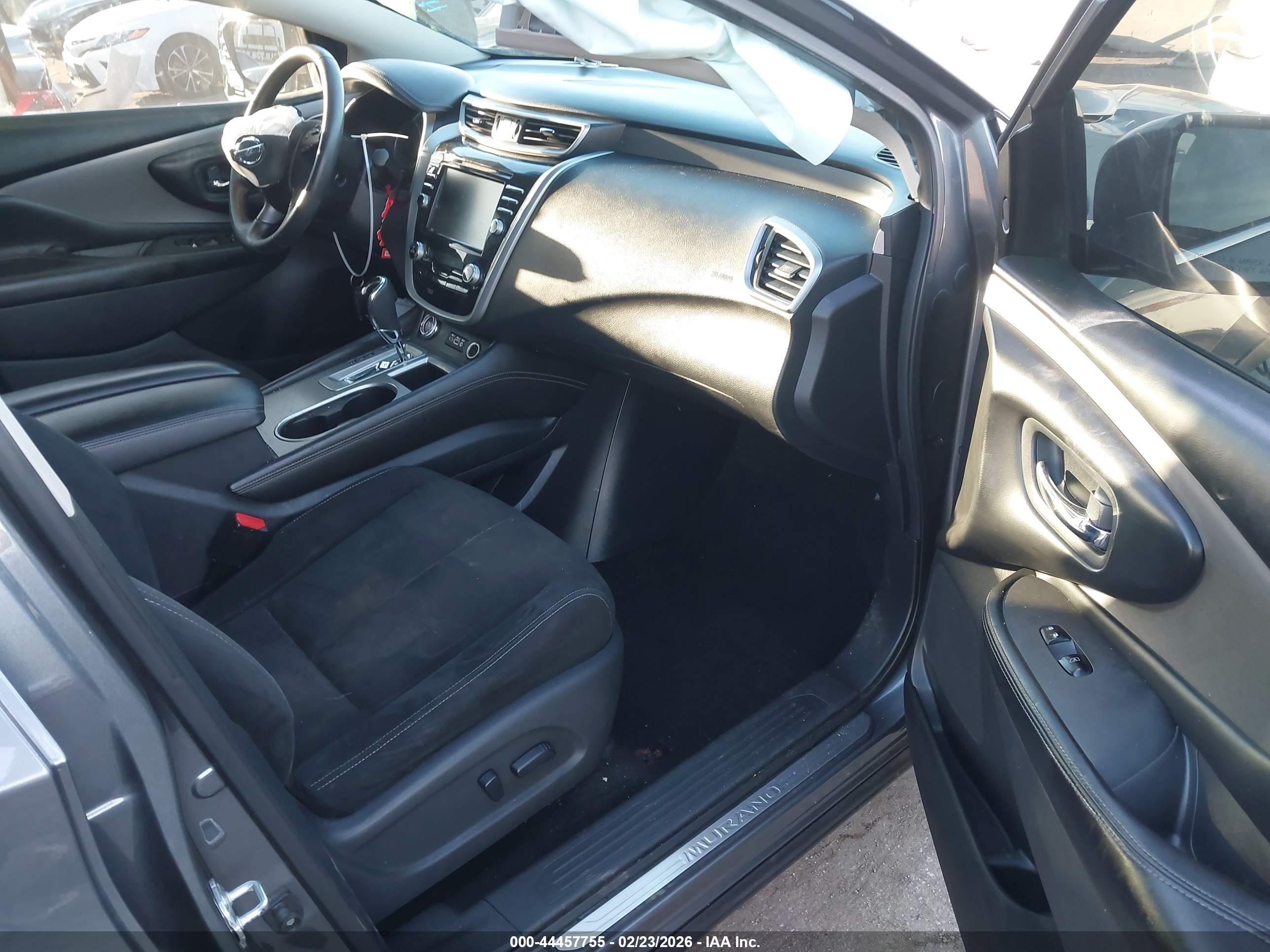 NISSAN MURANO image 5