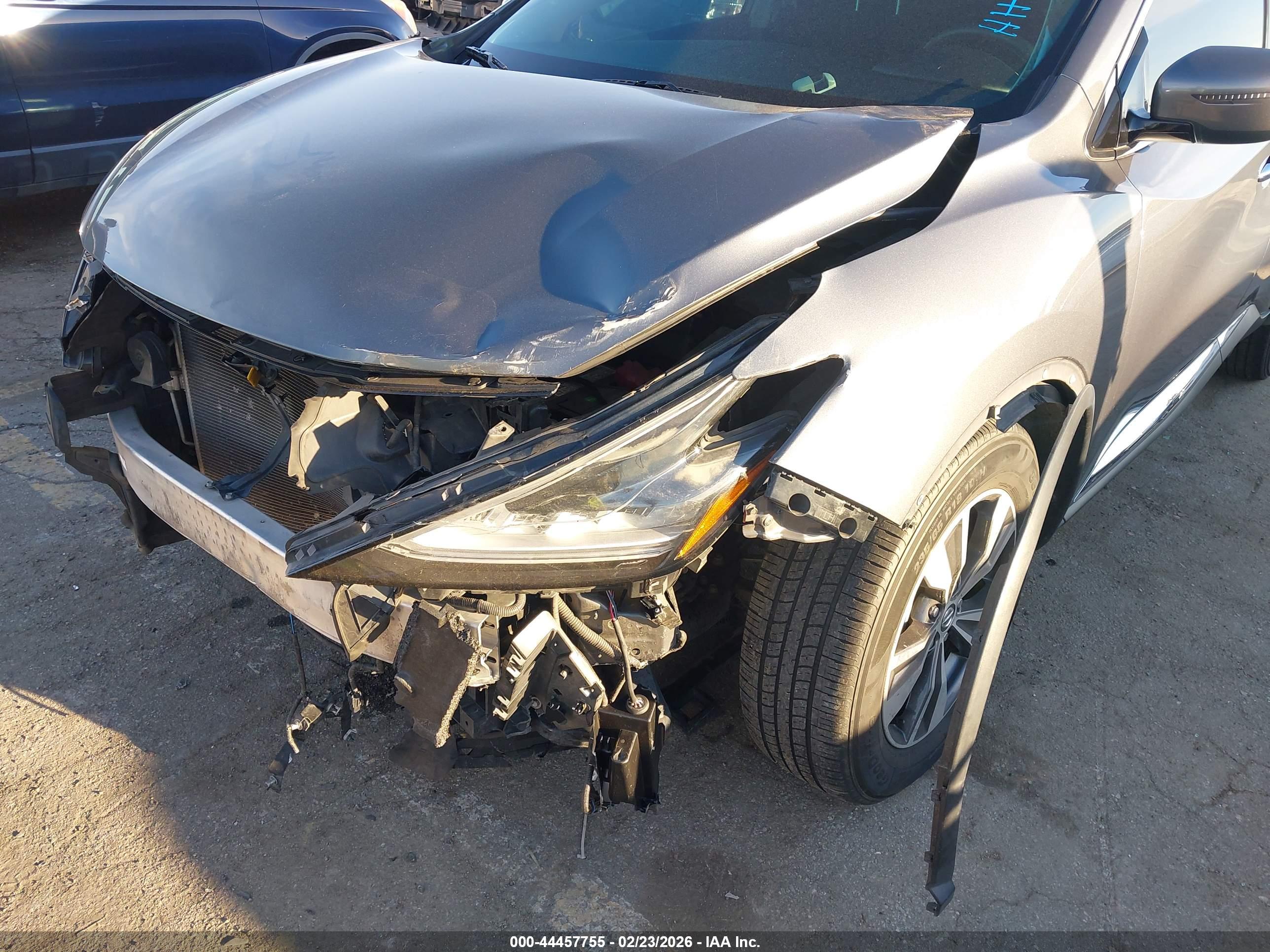 NISSAN MURANO image 6
