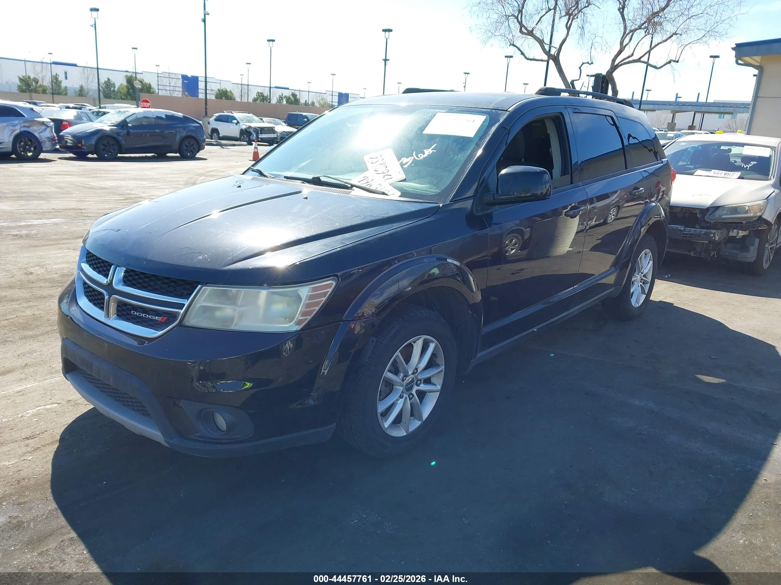 DODGE JOURNEY image 2