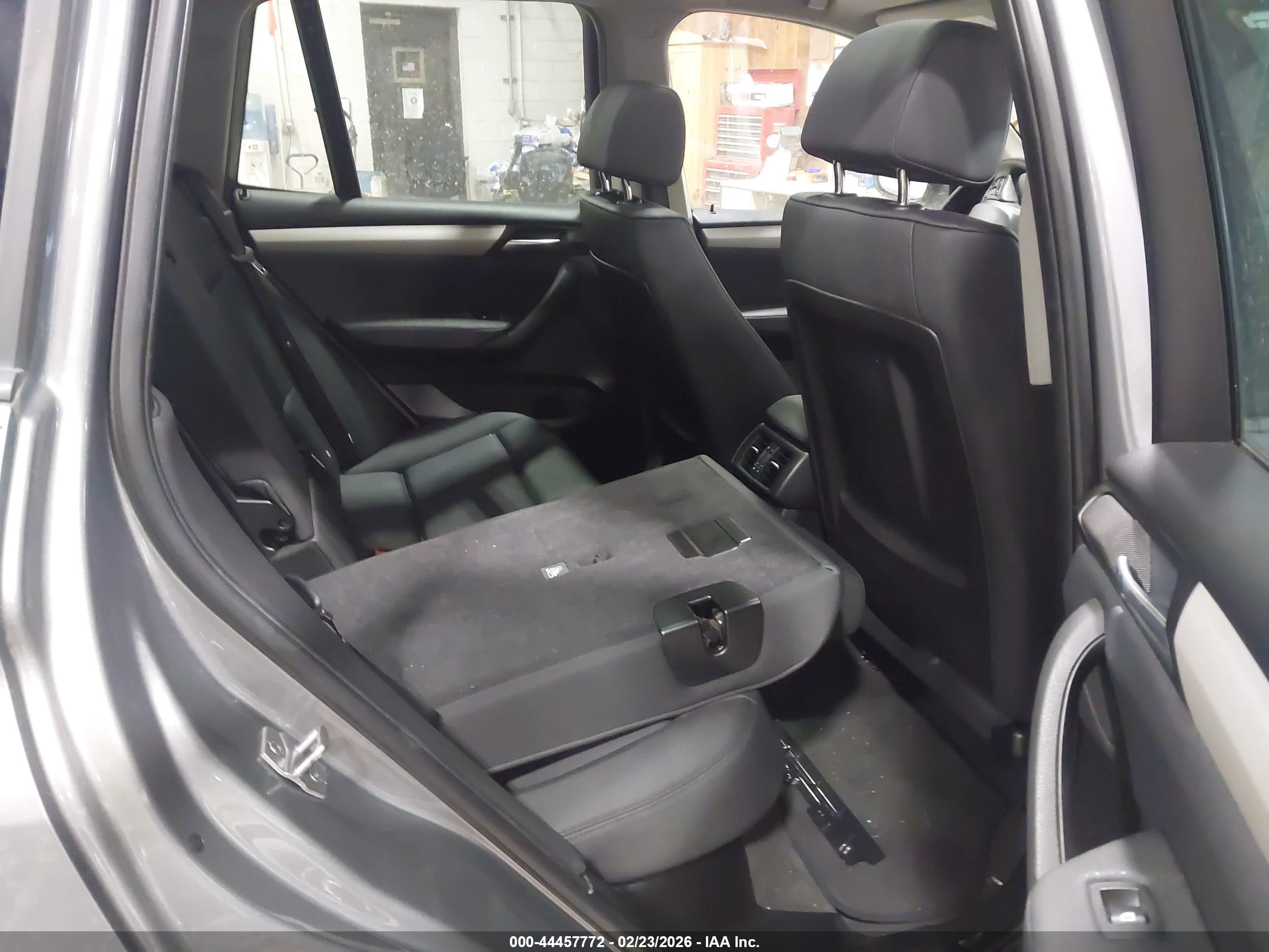 BMW X3 image 8