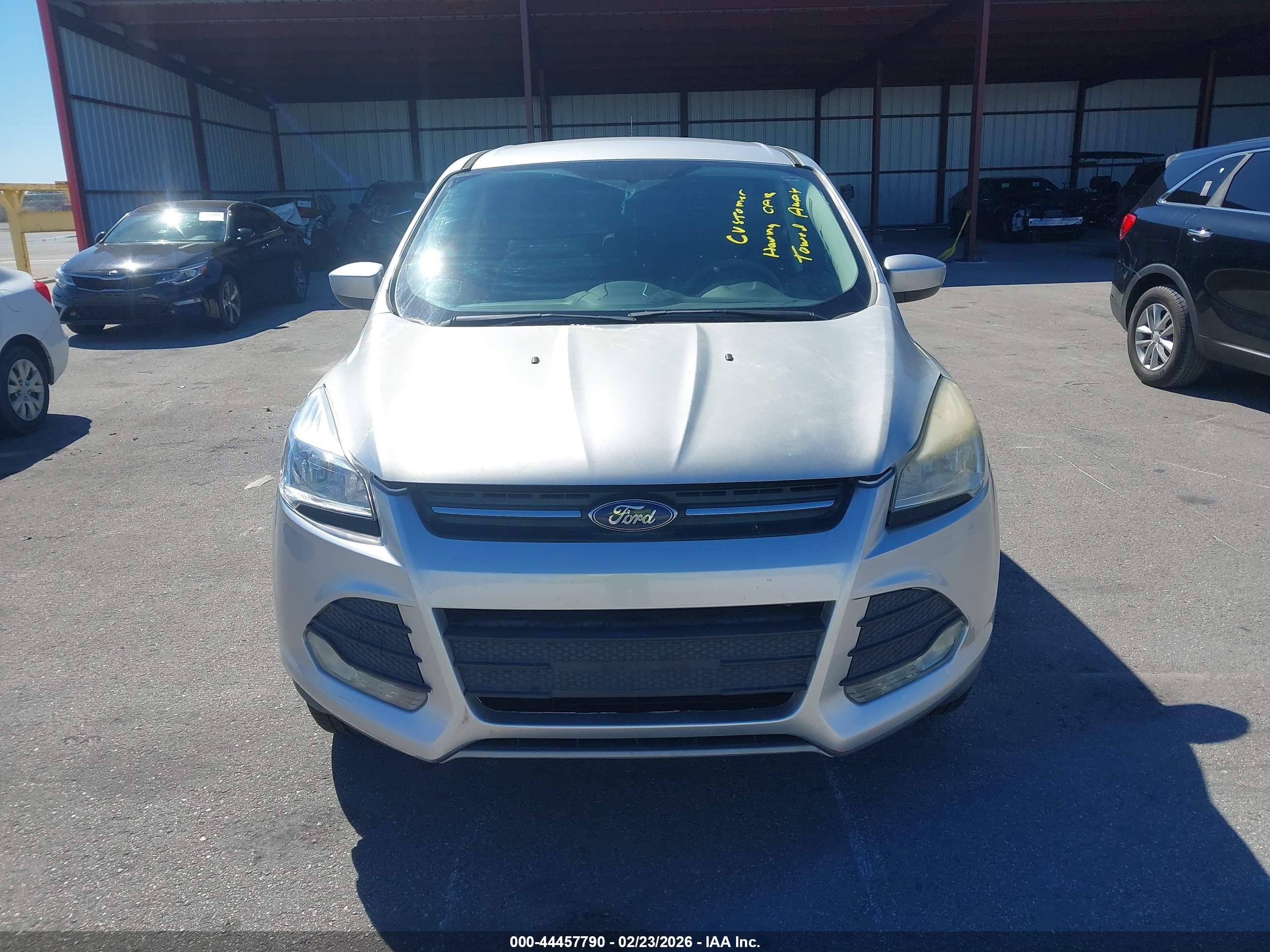 FORD ESCAPE image 6