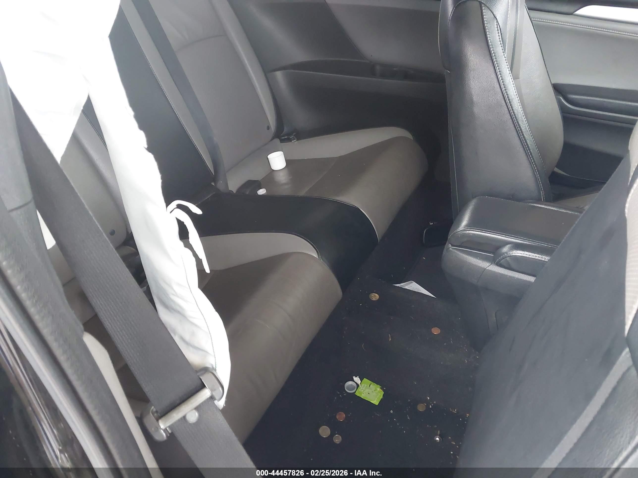 HONDA CIVIC image 8