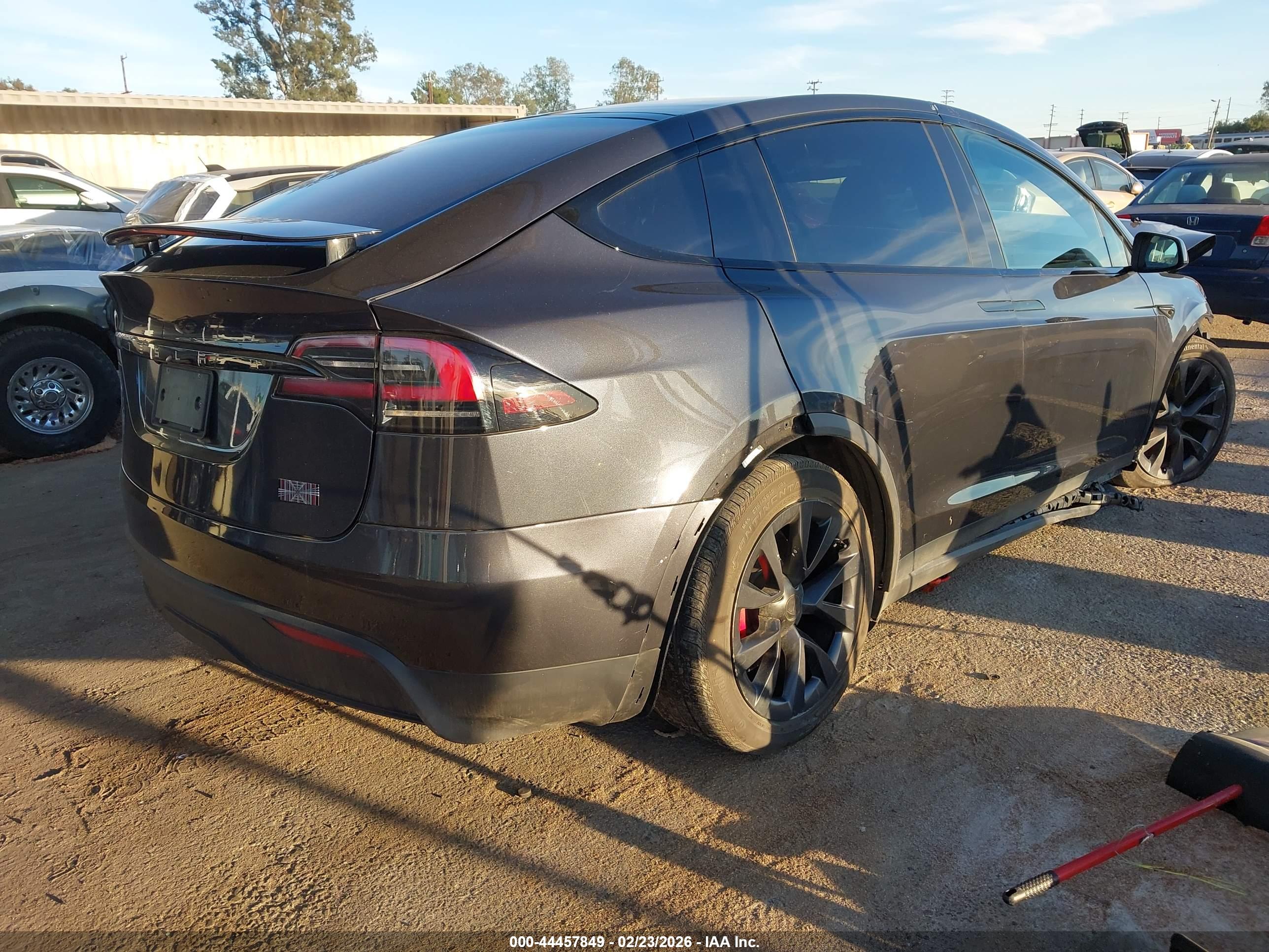 TESLA MODEL image 4