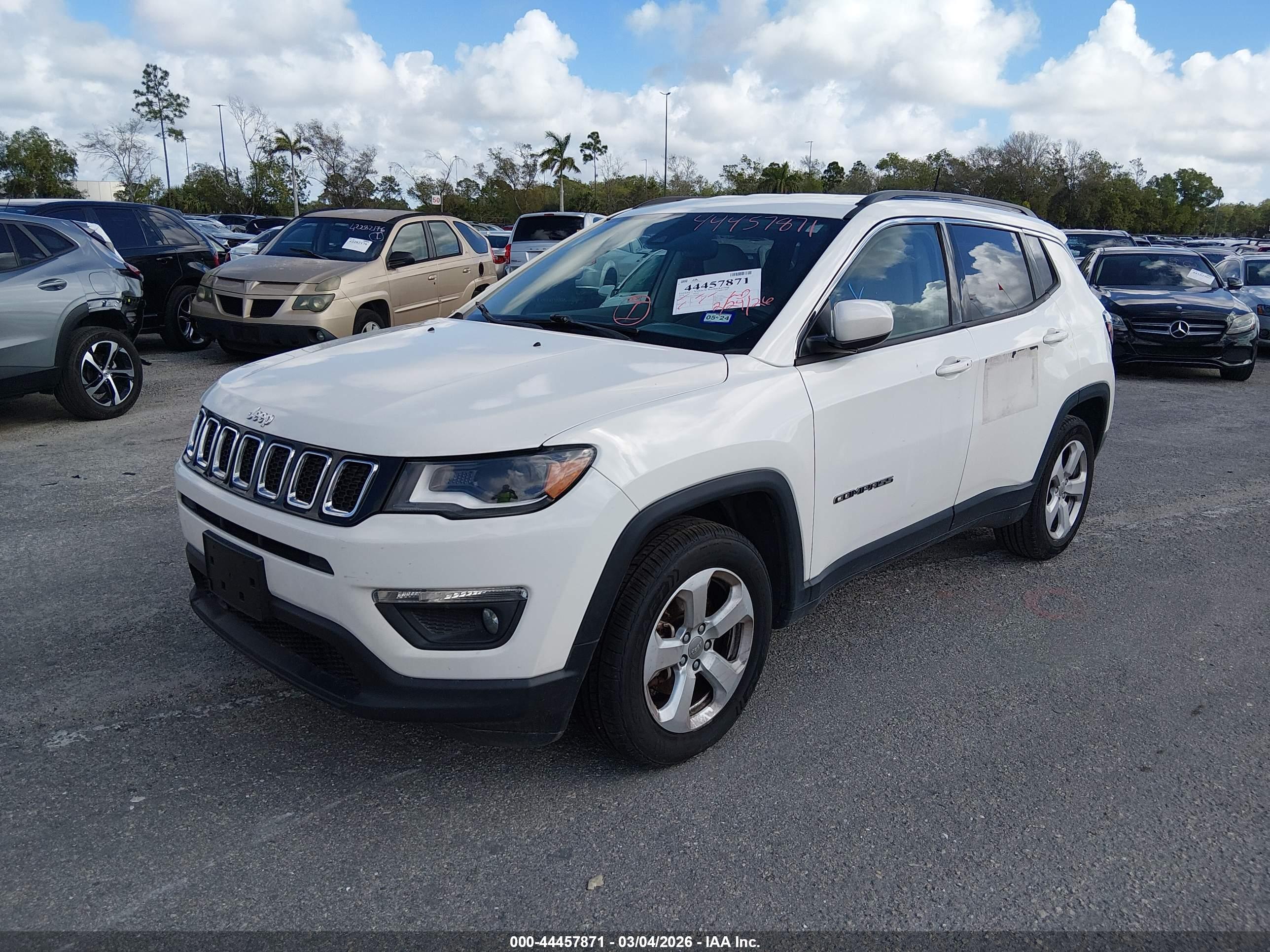 JEEP COMPASS image 2