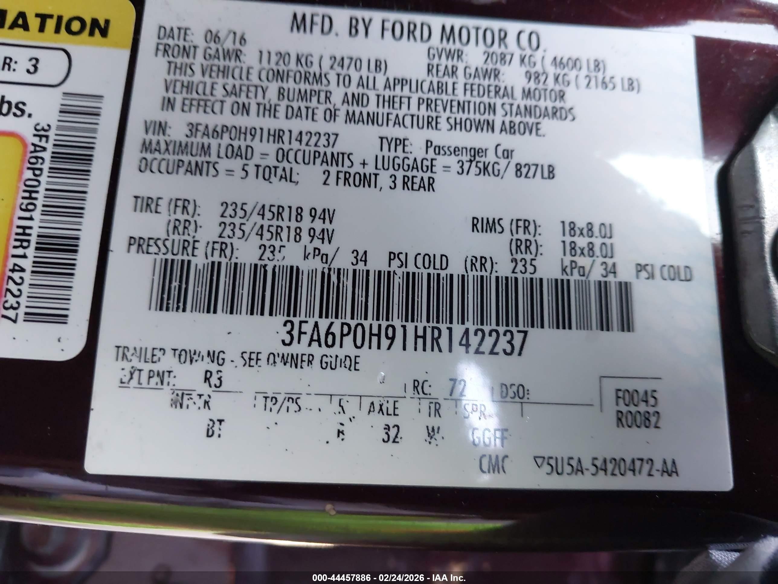 FORD FUSION image 9