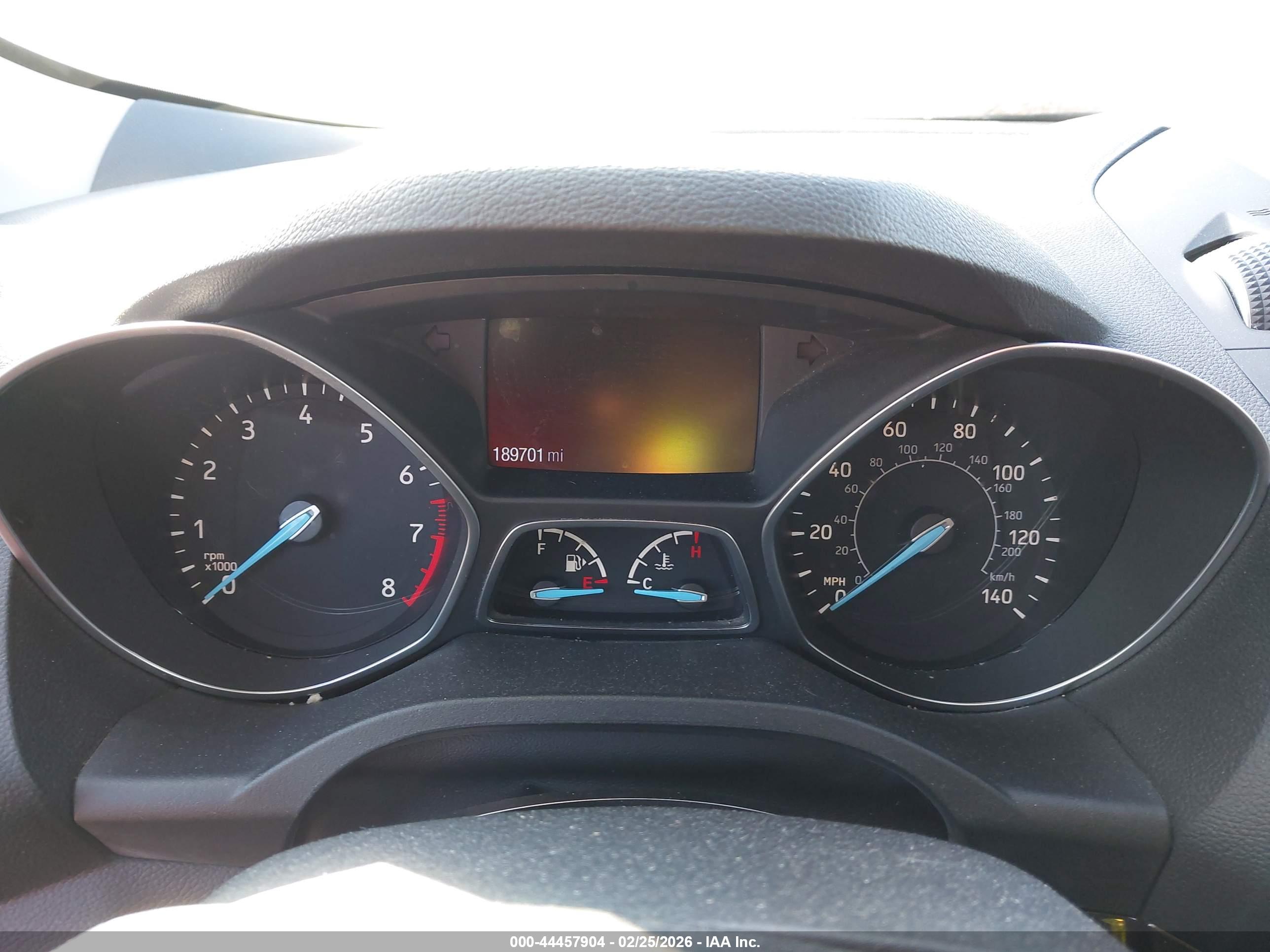 FORD ESCAPE image 7