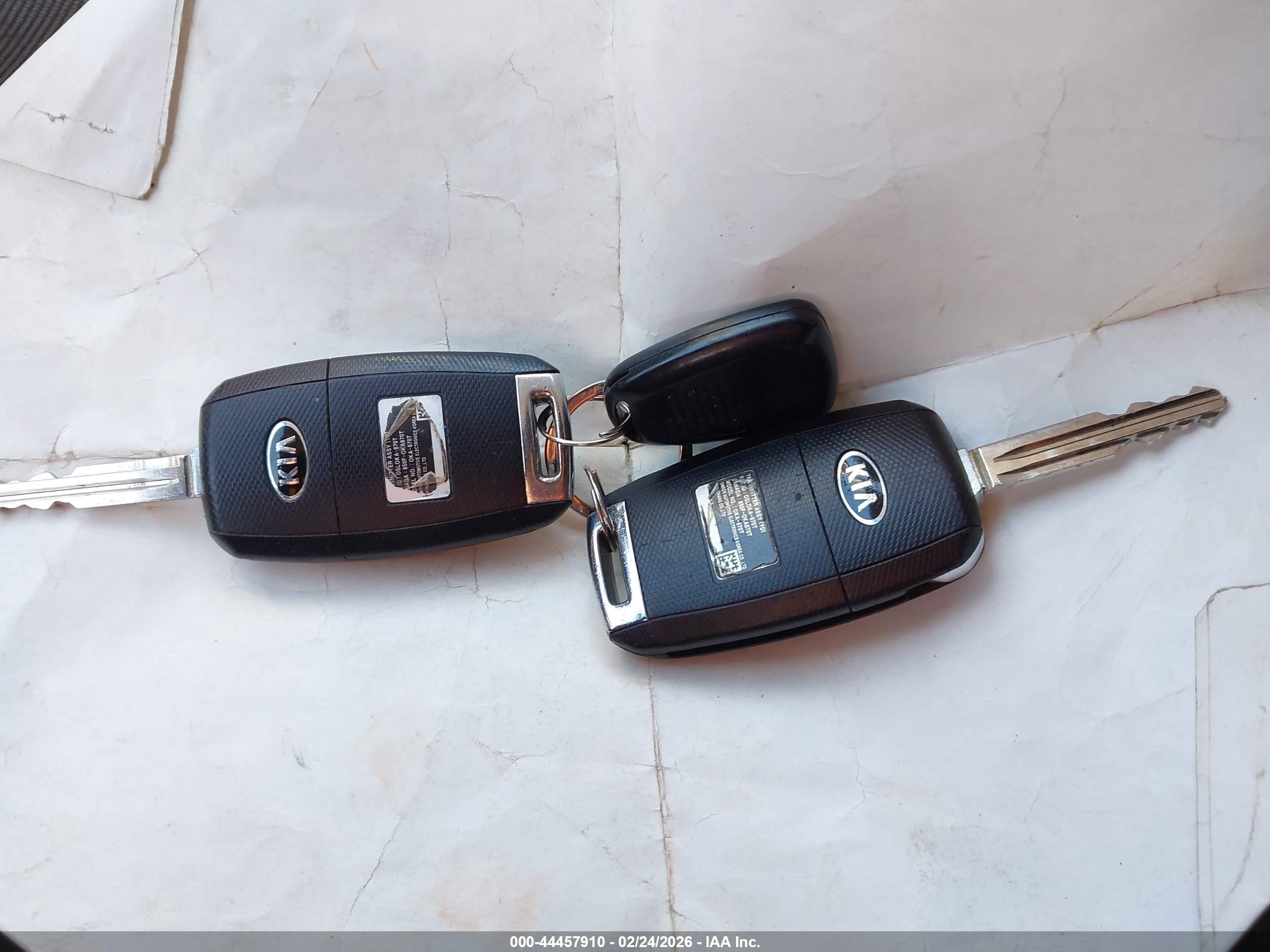KIA FORTE image 11