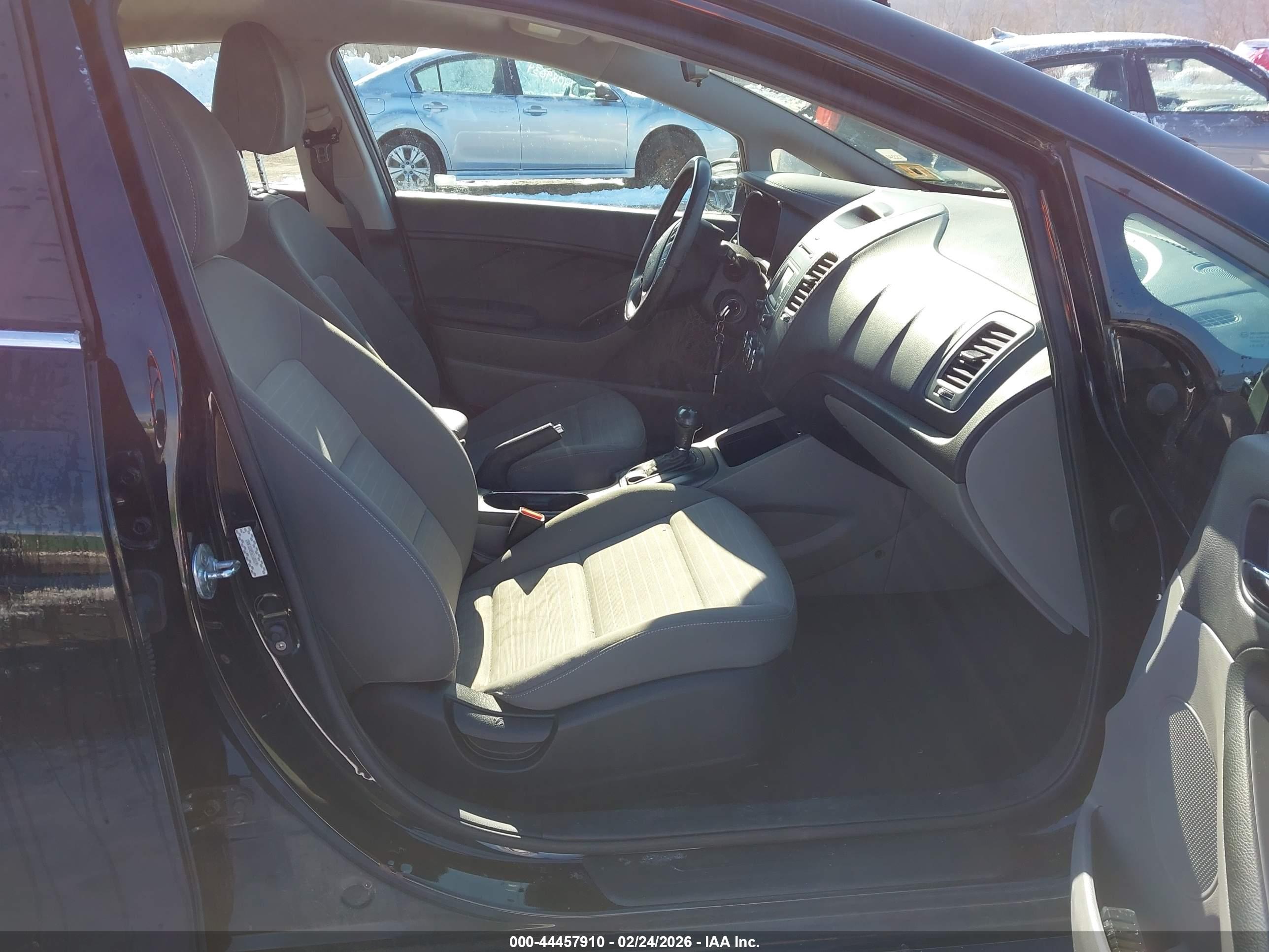 KIA FORTE image 5