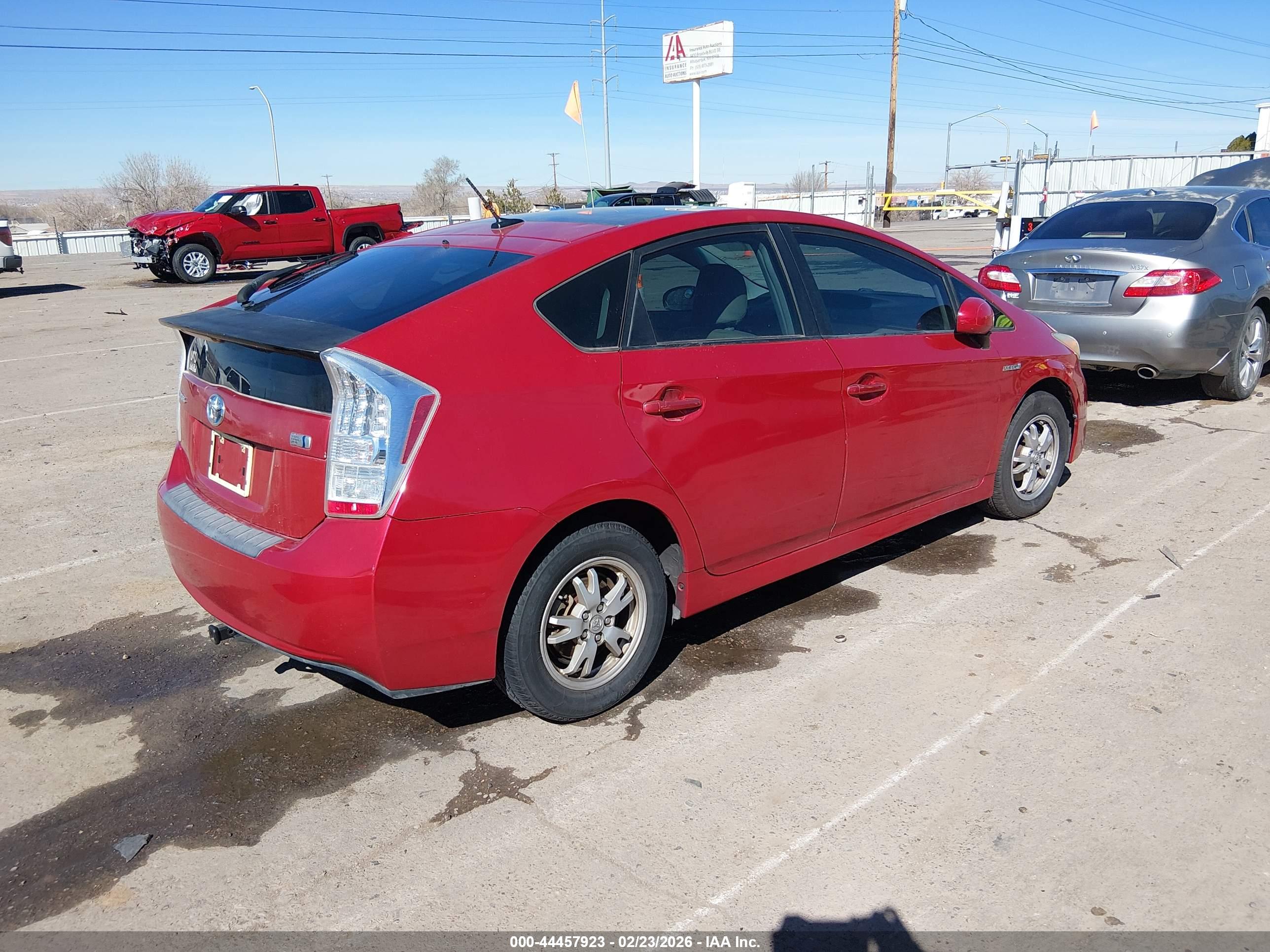 TOYOTA PRIUS image 4