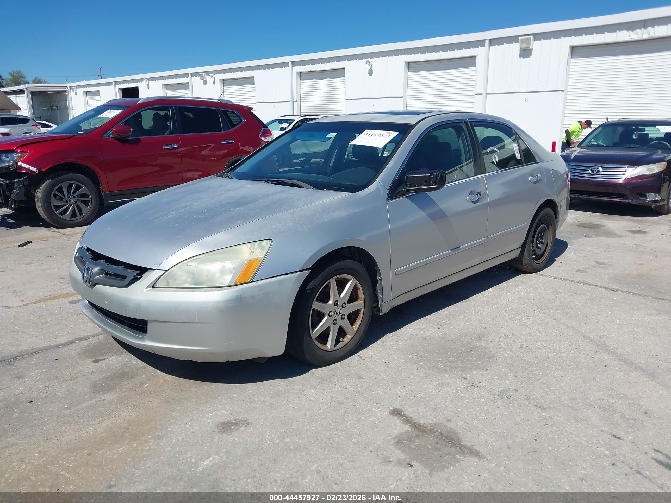 HONDA ACCORD image 2