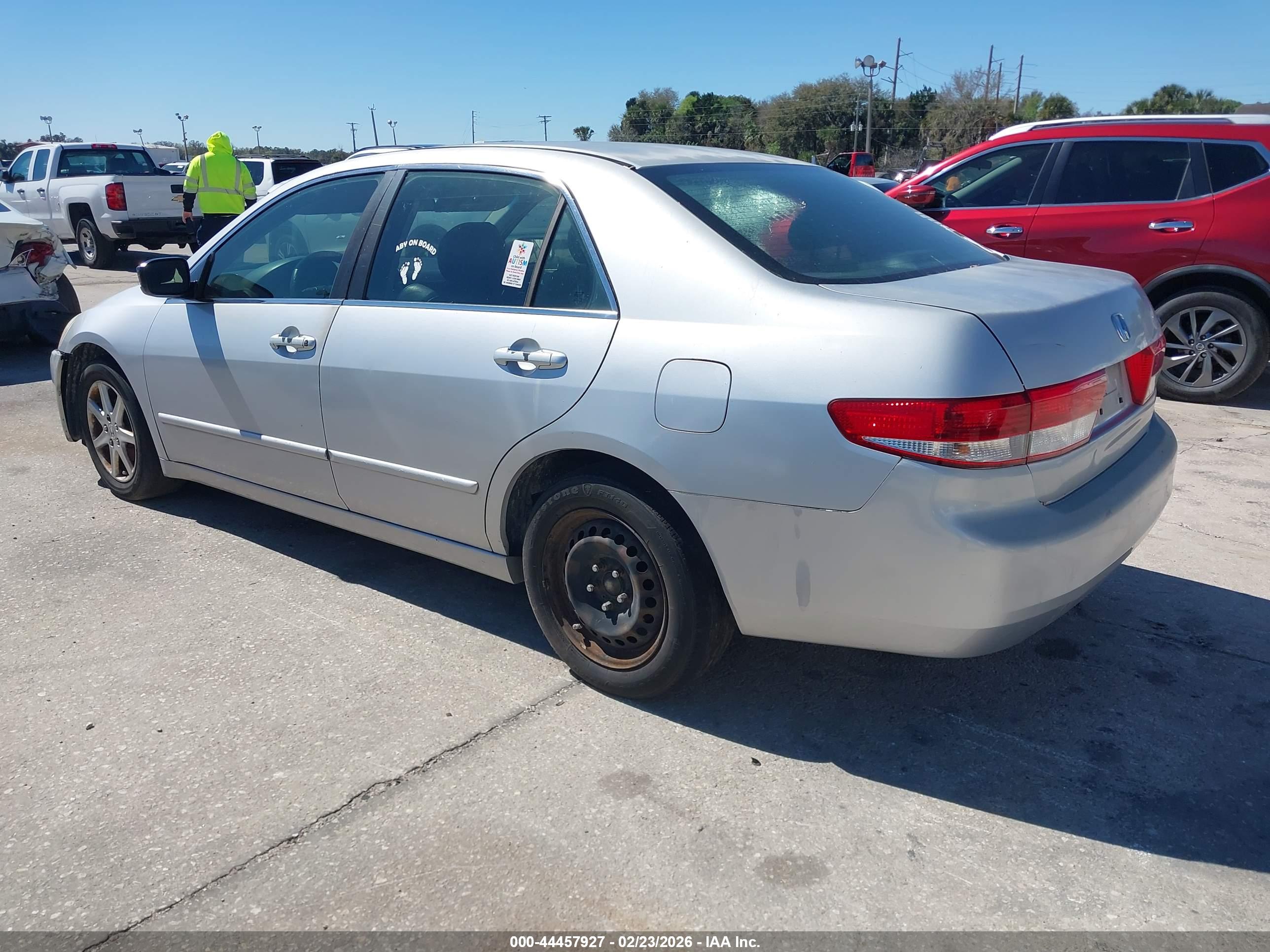 HONDA ACCORD image 3