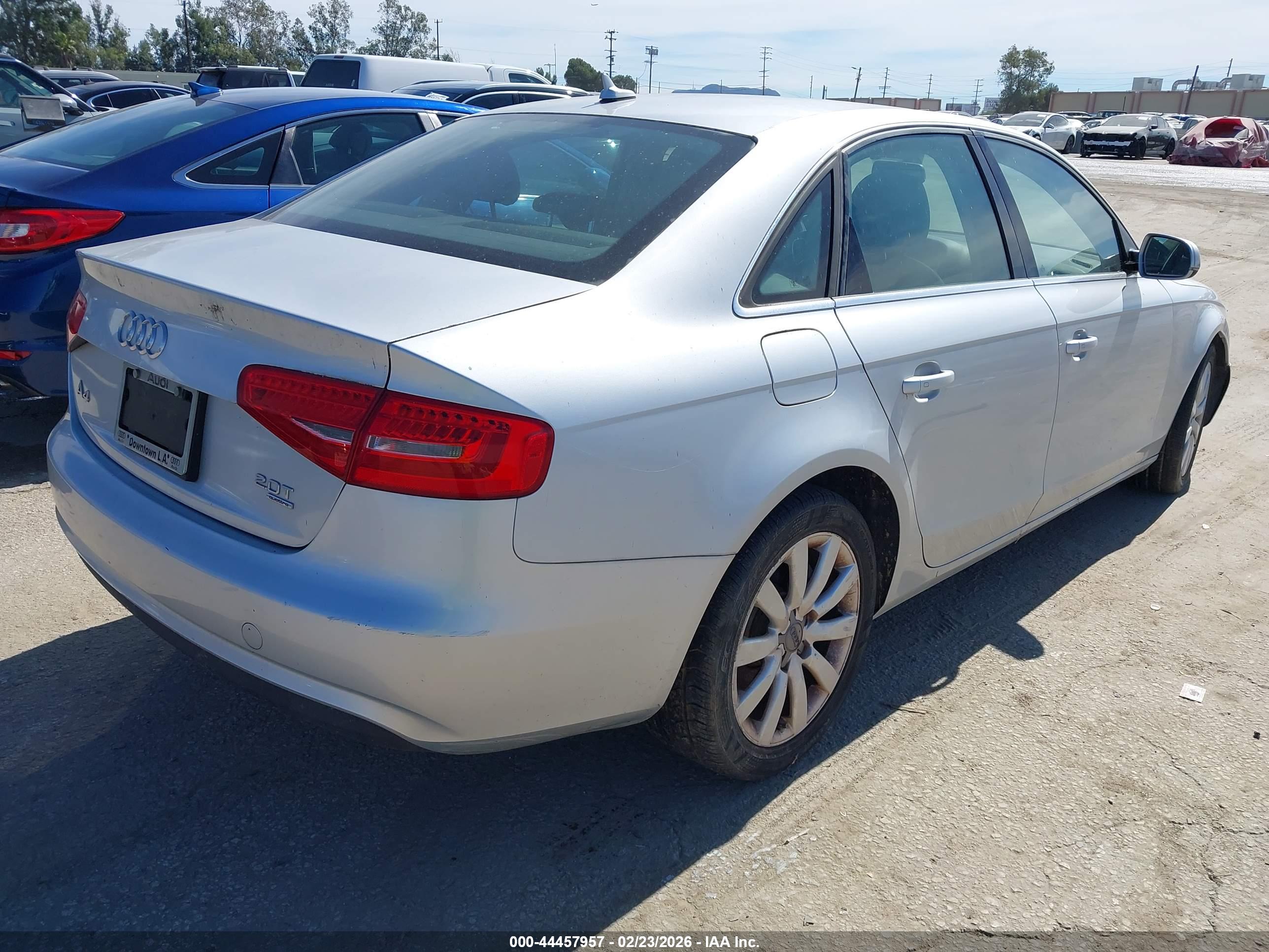 AUDI A4 image 4