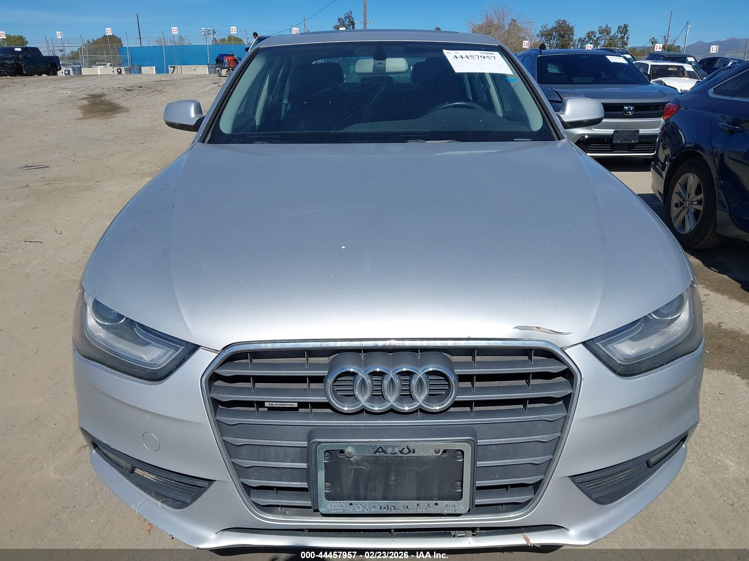 AUDI A4 image 6