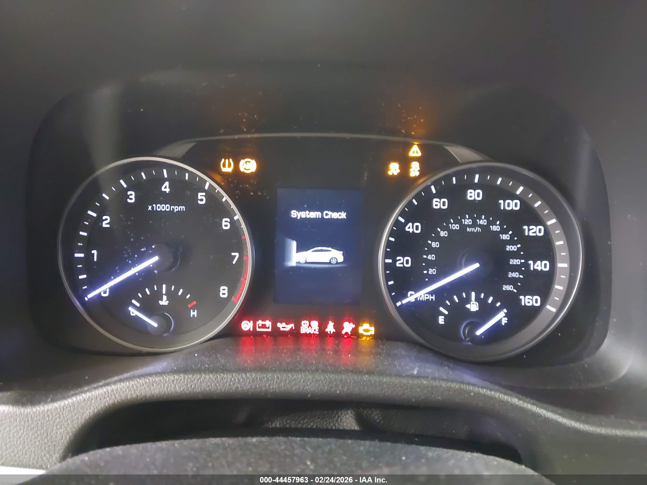 HYUNDAI ELANTRA image 7