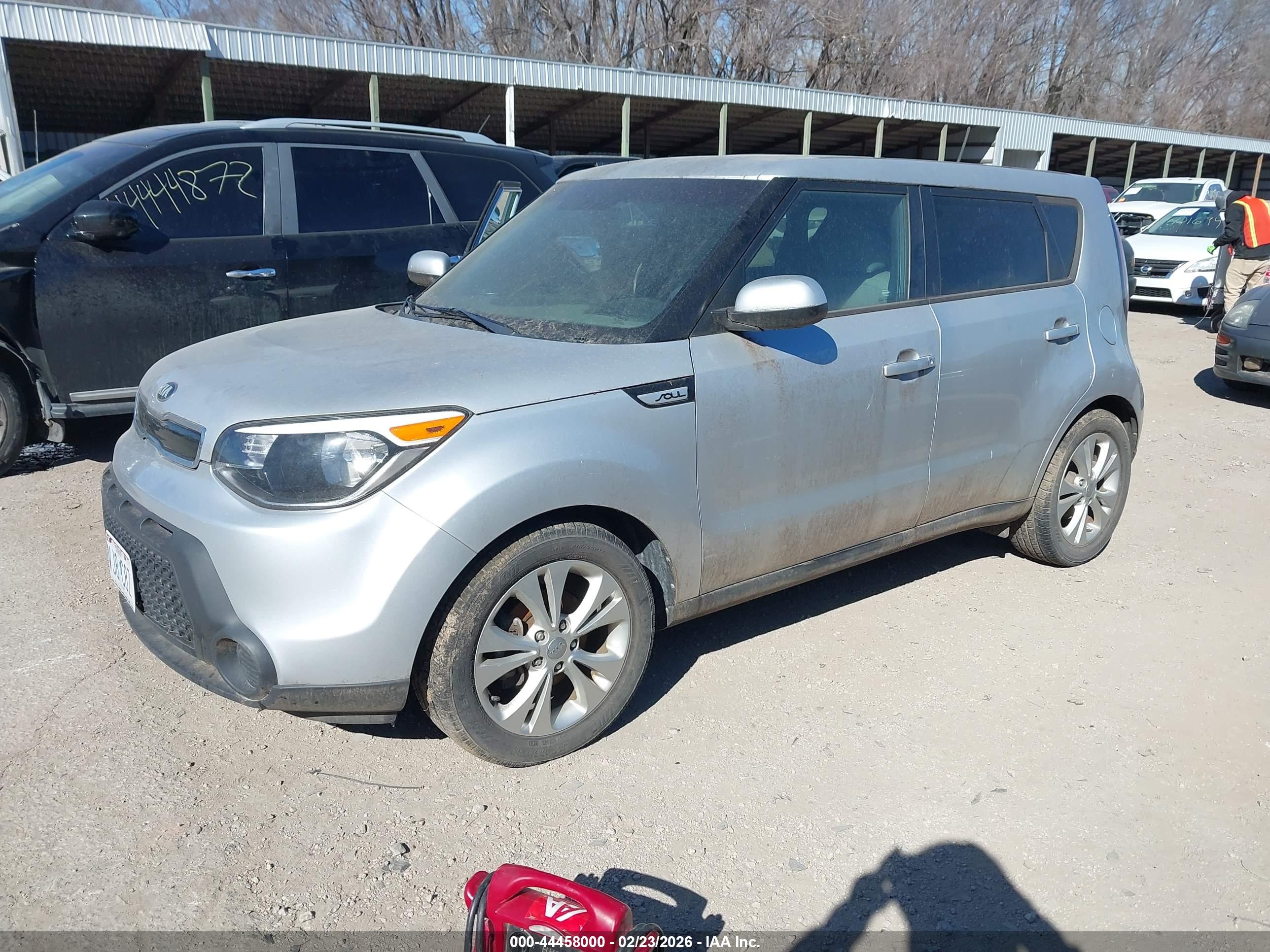 KIA SOUL image 2