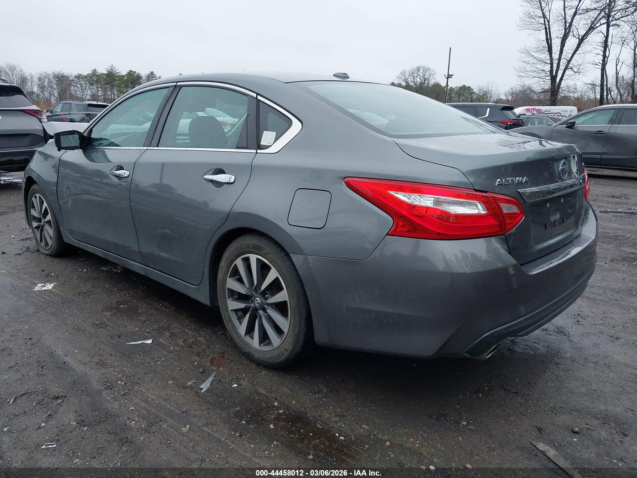 NISSAN ALTIMA image 3